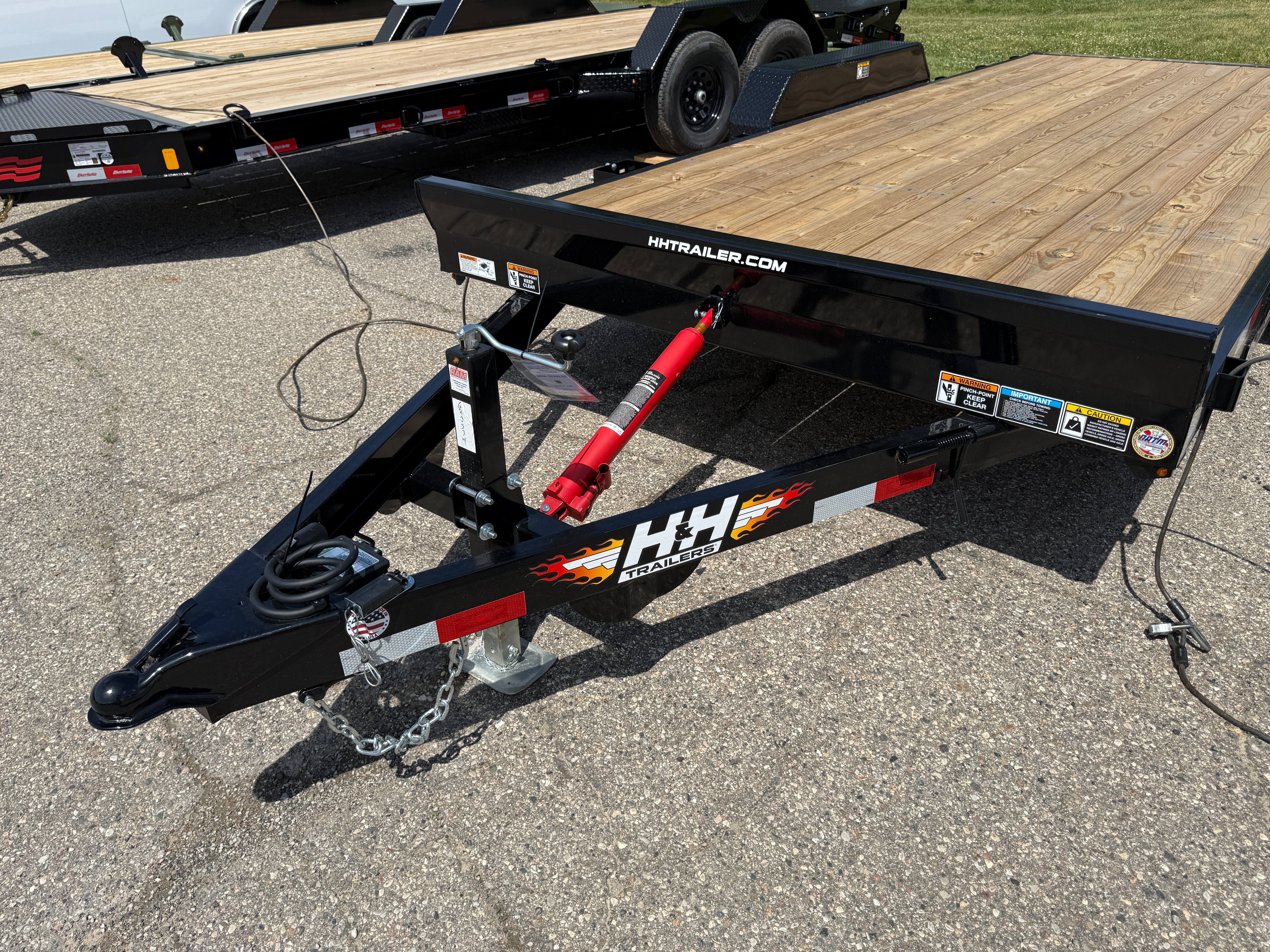 2026 H & H 82" x 18' Manual Tilt Speed Loader Car Hauler Trailer