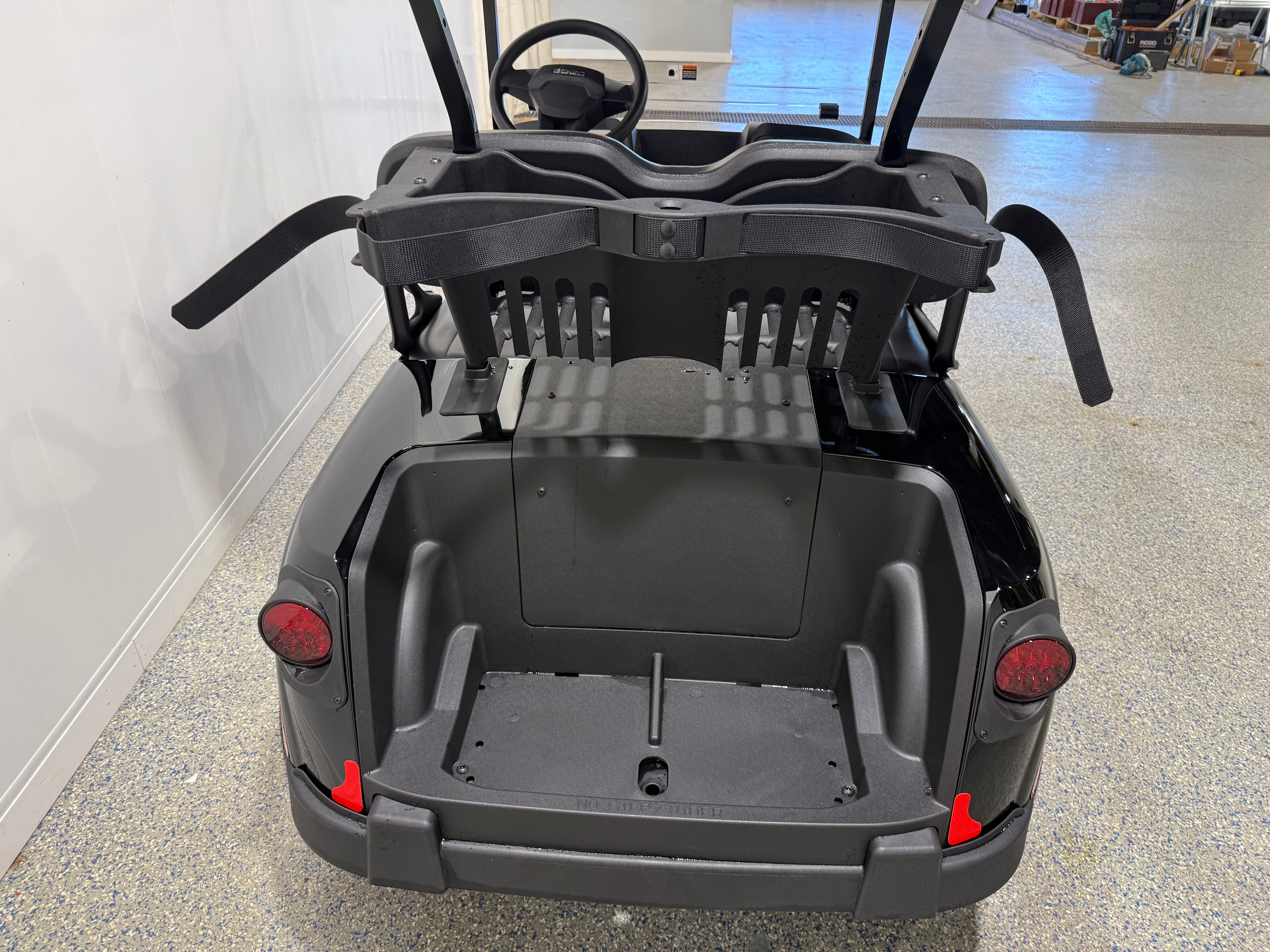 2027 E-Z-GO RXV 2 Valor S+ 48V