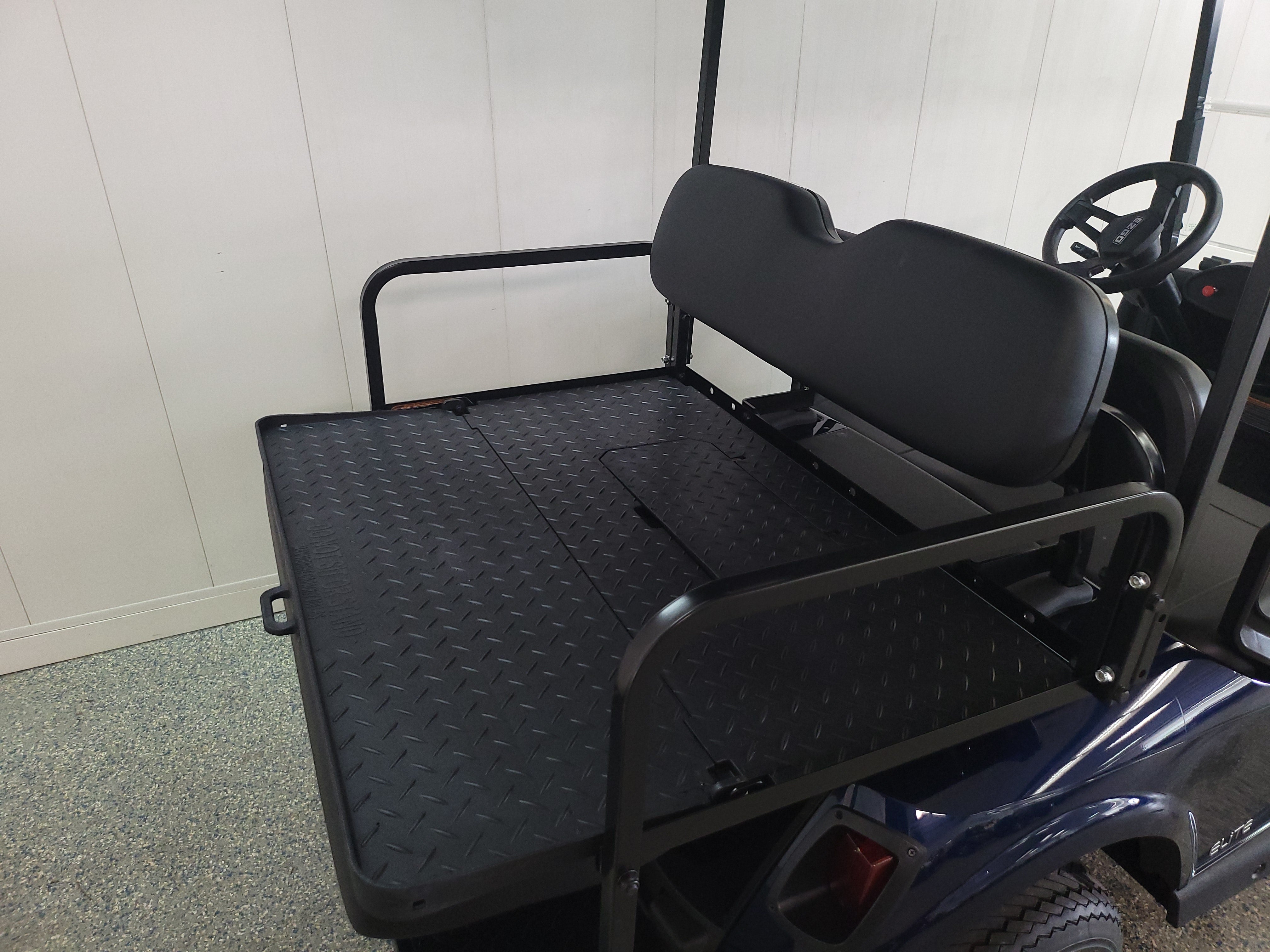 2018 E-Z-GO RXV 4 Passenger ELiTE Li-Ion - Factory Refurbished