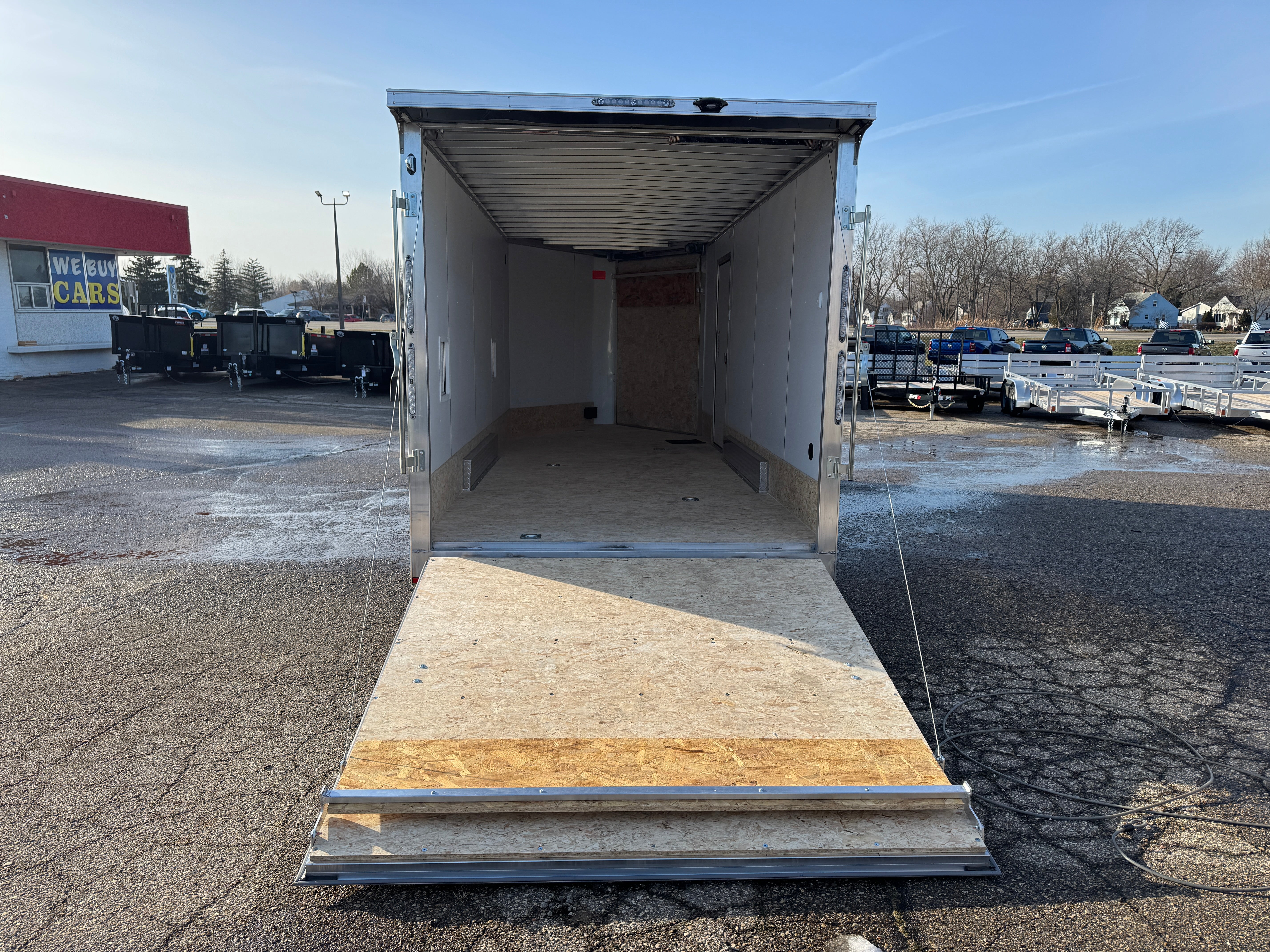 2026 Lightning Aluminum 7.5' x 18' Enclosed Snowmobile Trailer