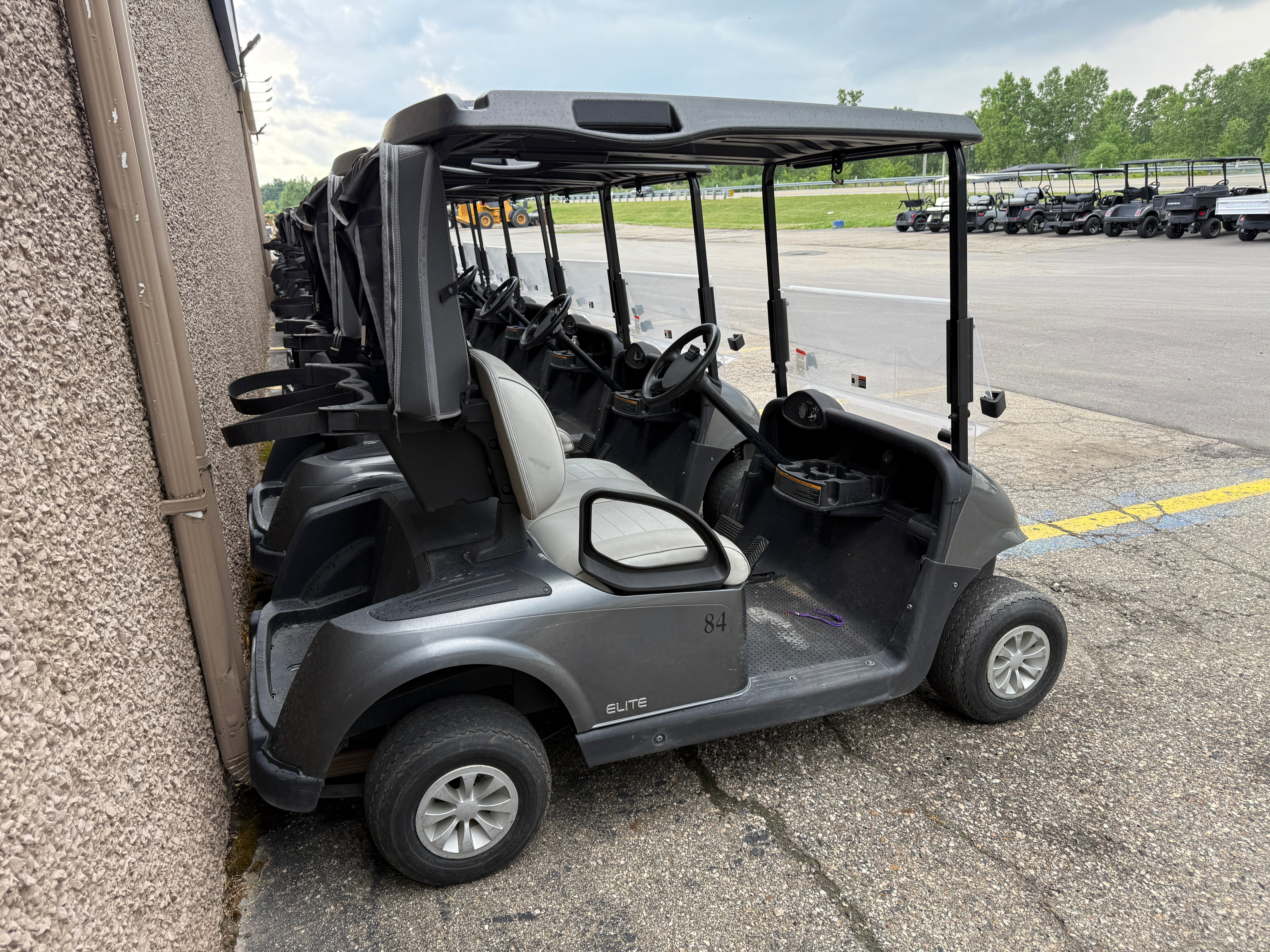 2021 E-Z-GO RXV 2 Passenger ELiTE Lithium Ion
