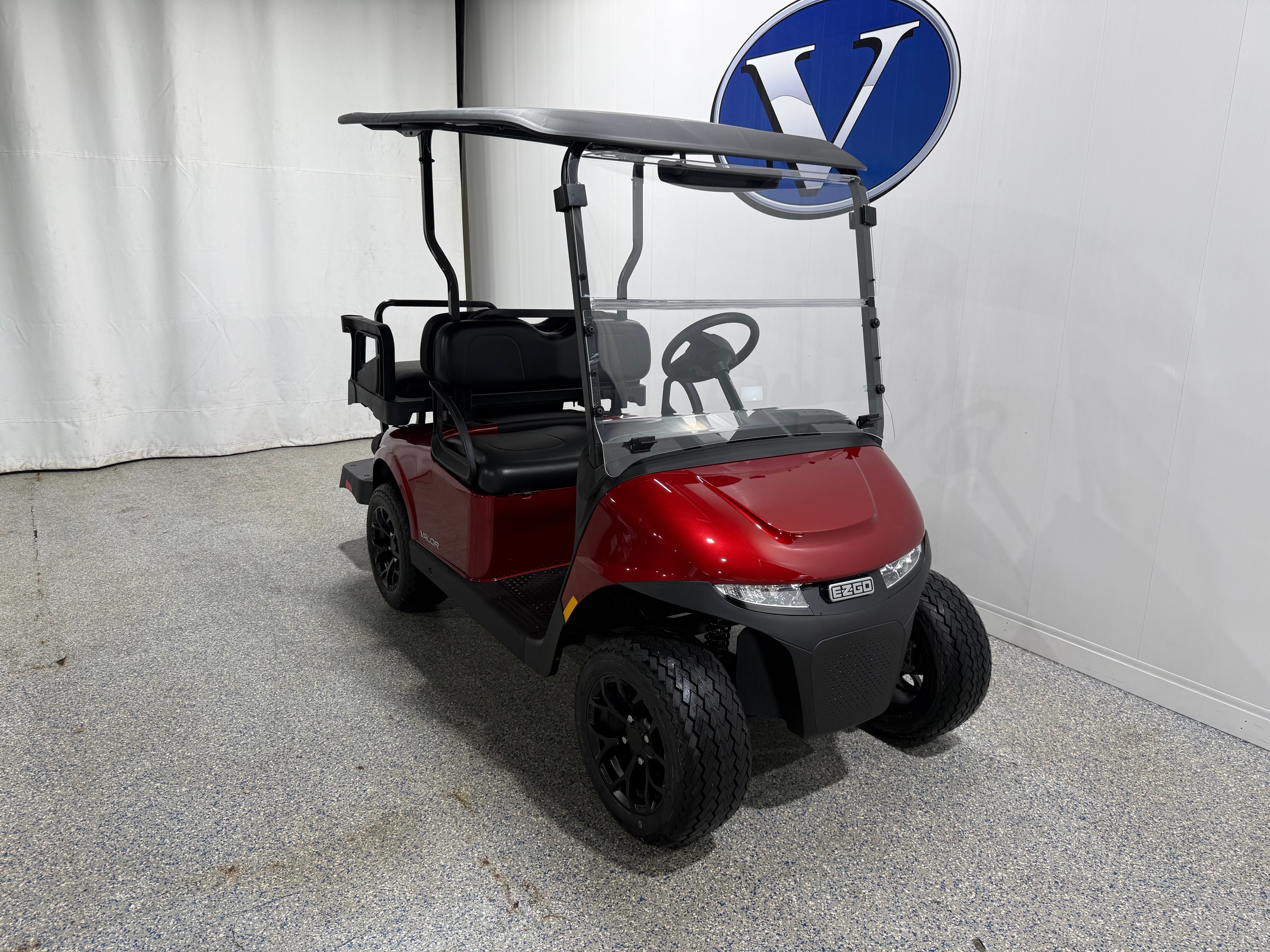 2027 E-Z-GO RXV 4 Valor S+ EFI Gas