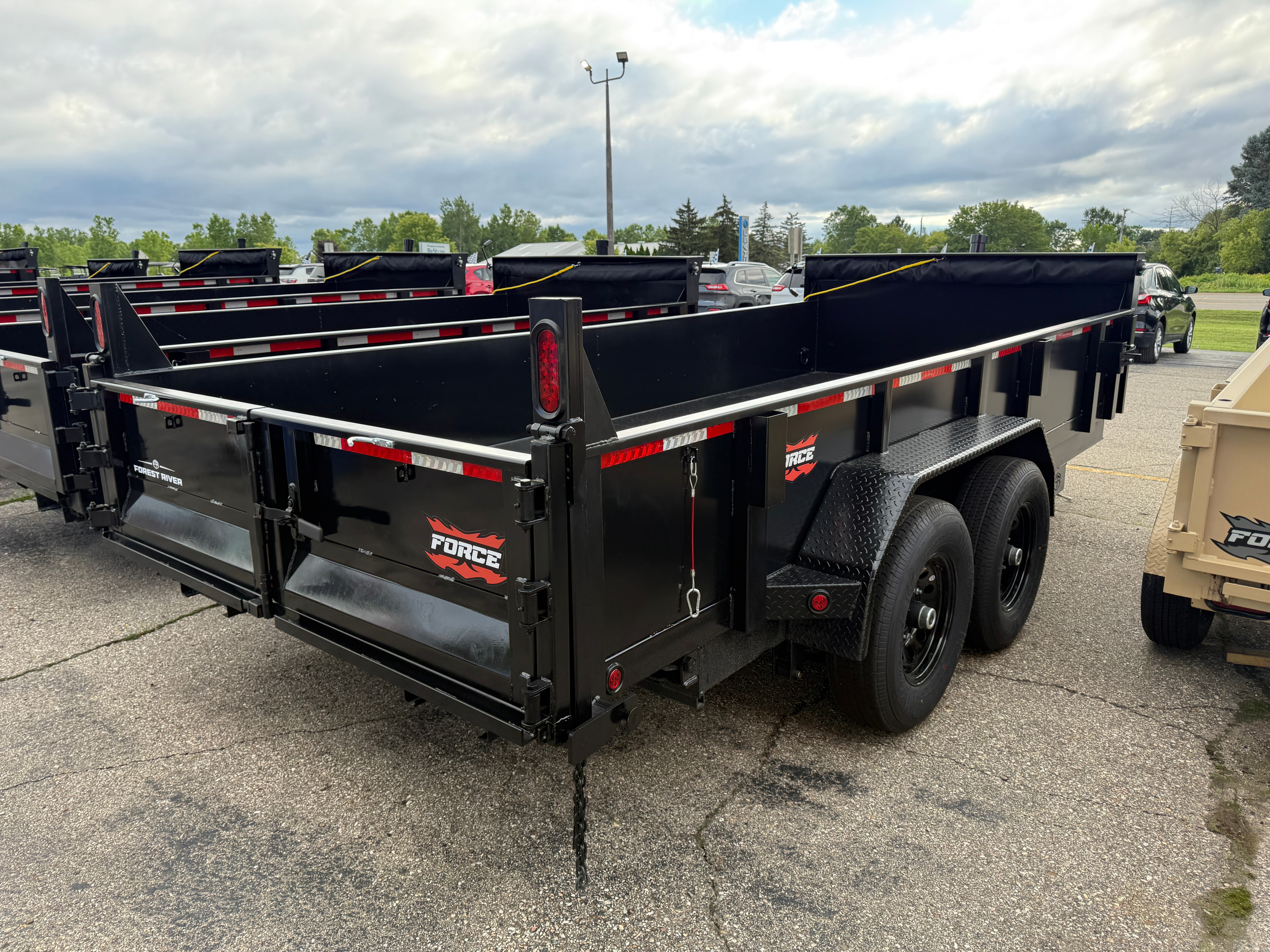 2026 Force 7' x 16' Telescoping Dump Trailer