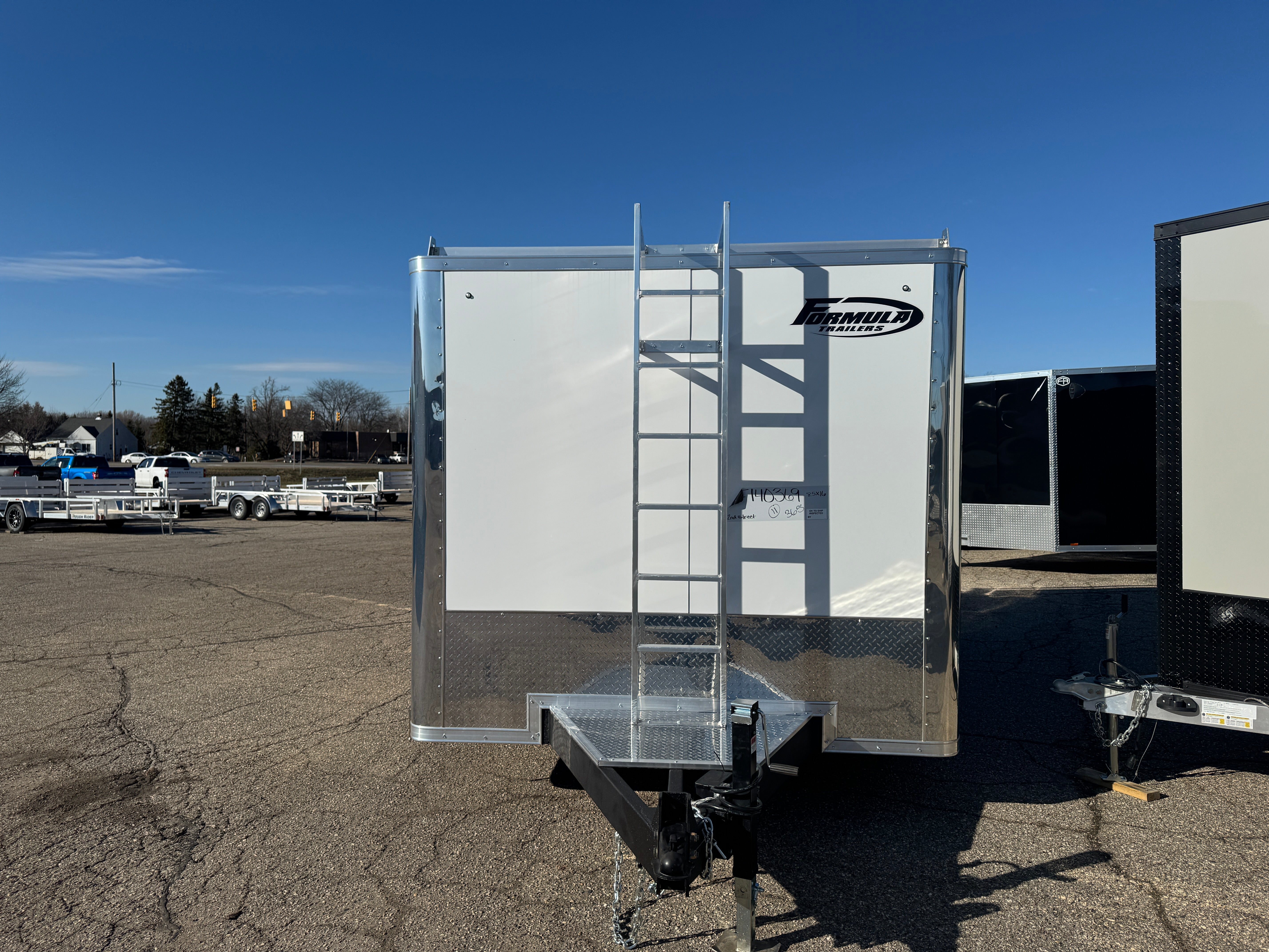 2026 Formula 8.5' x 16' Contractor Deluxe Flat Top Bullnose Enclosed Trailer