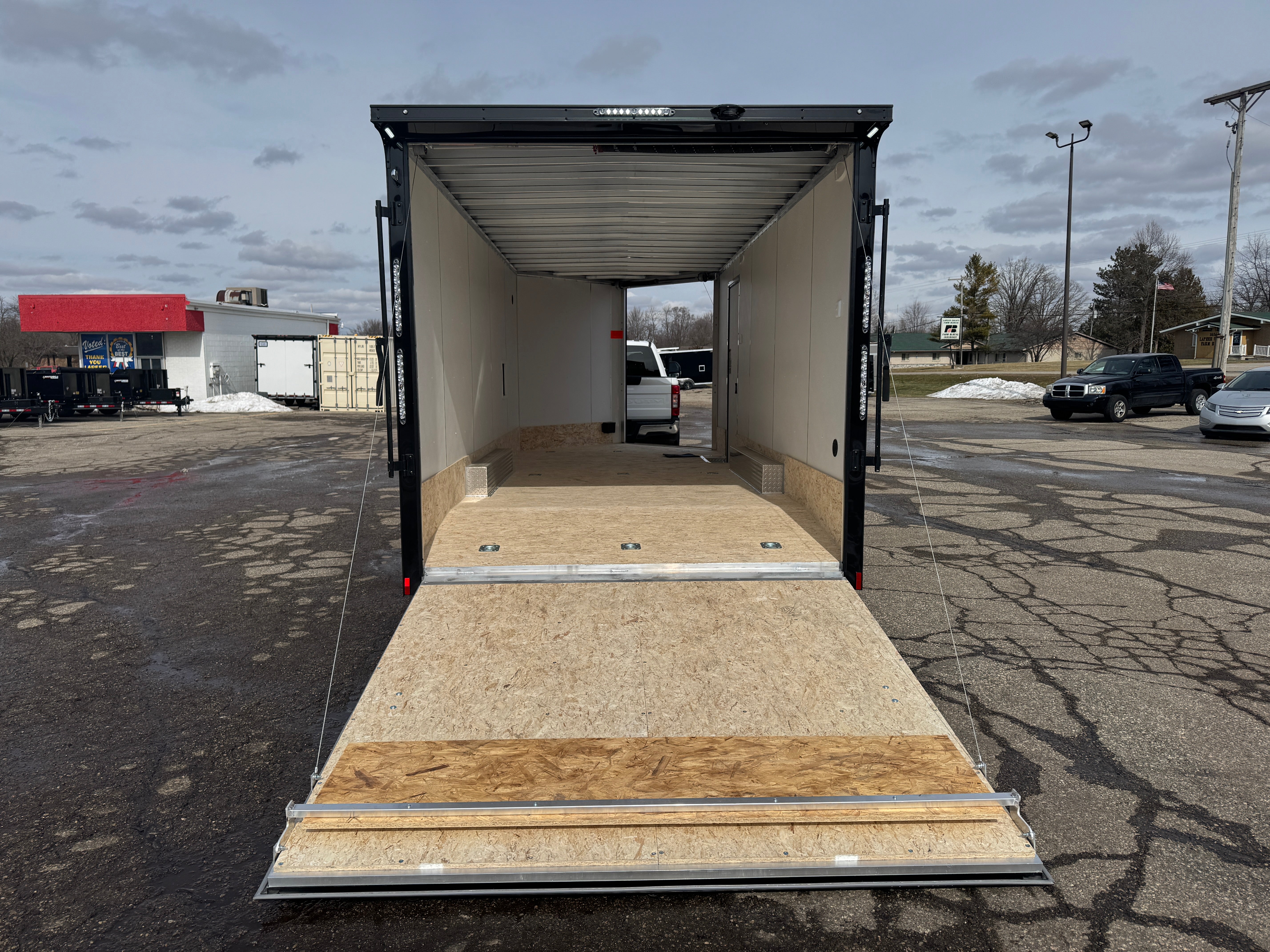 2026 Lightning Aluminum 8.5' x 20' Enclosed Car Hauler / Snowmobile Trailer