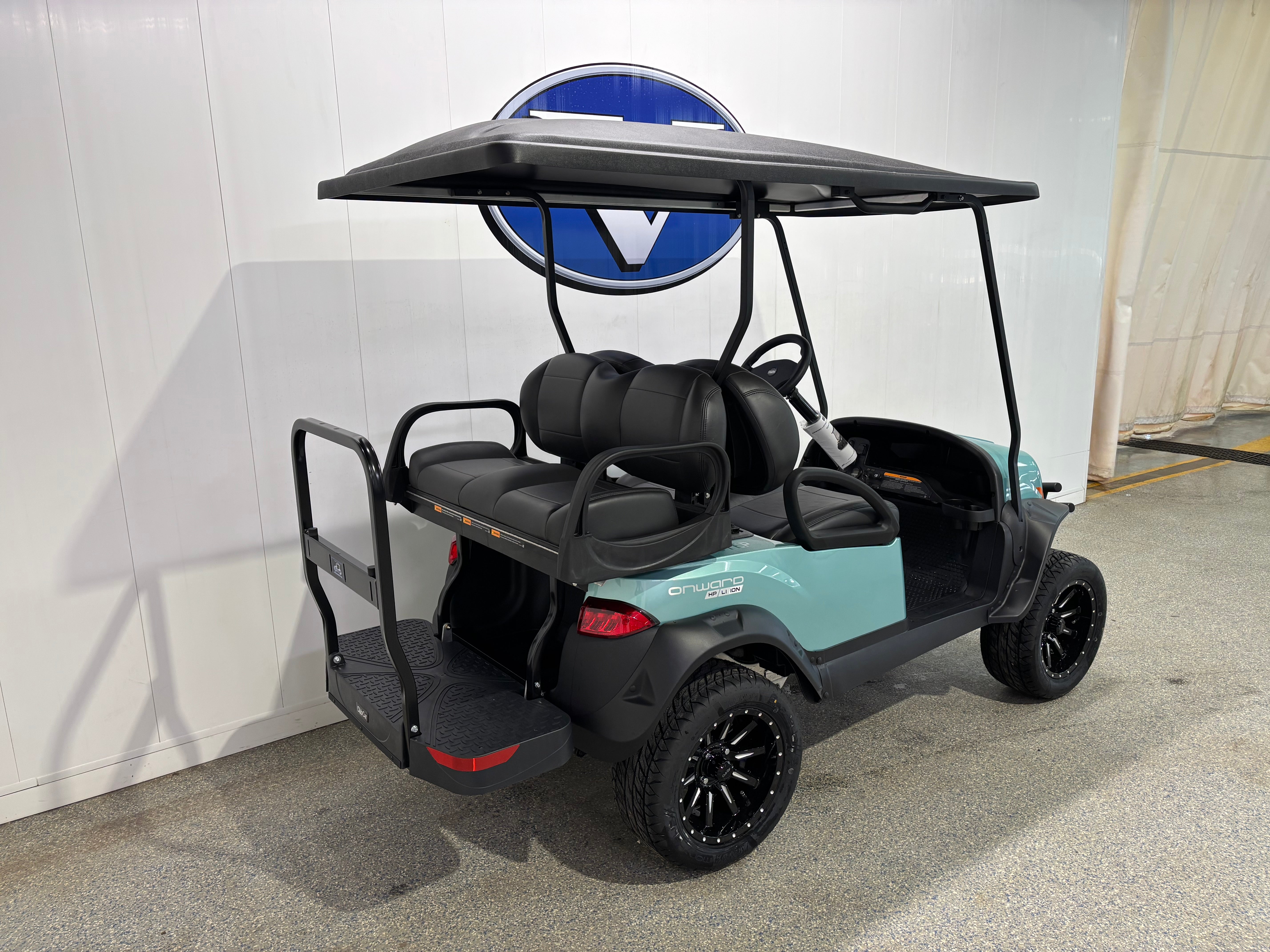 2025 Club Car Onward 4 Passenger Lifted Li-Ion