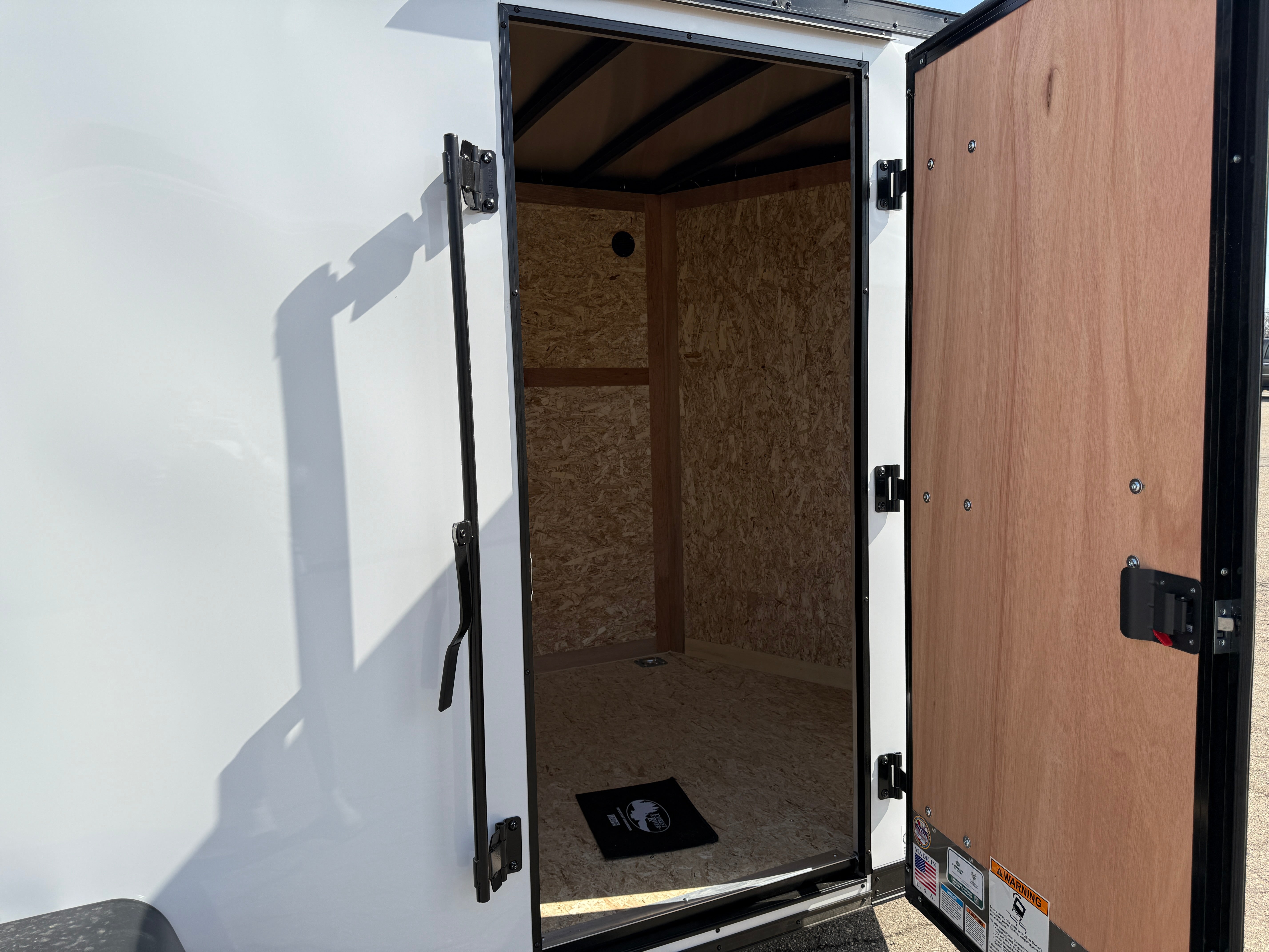 DAMAGED - 2025 Cargo Mate E-Series 6' x 12' Enclosed Trailer