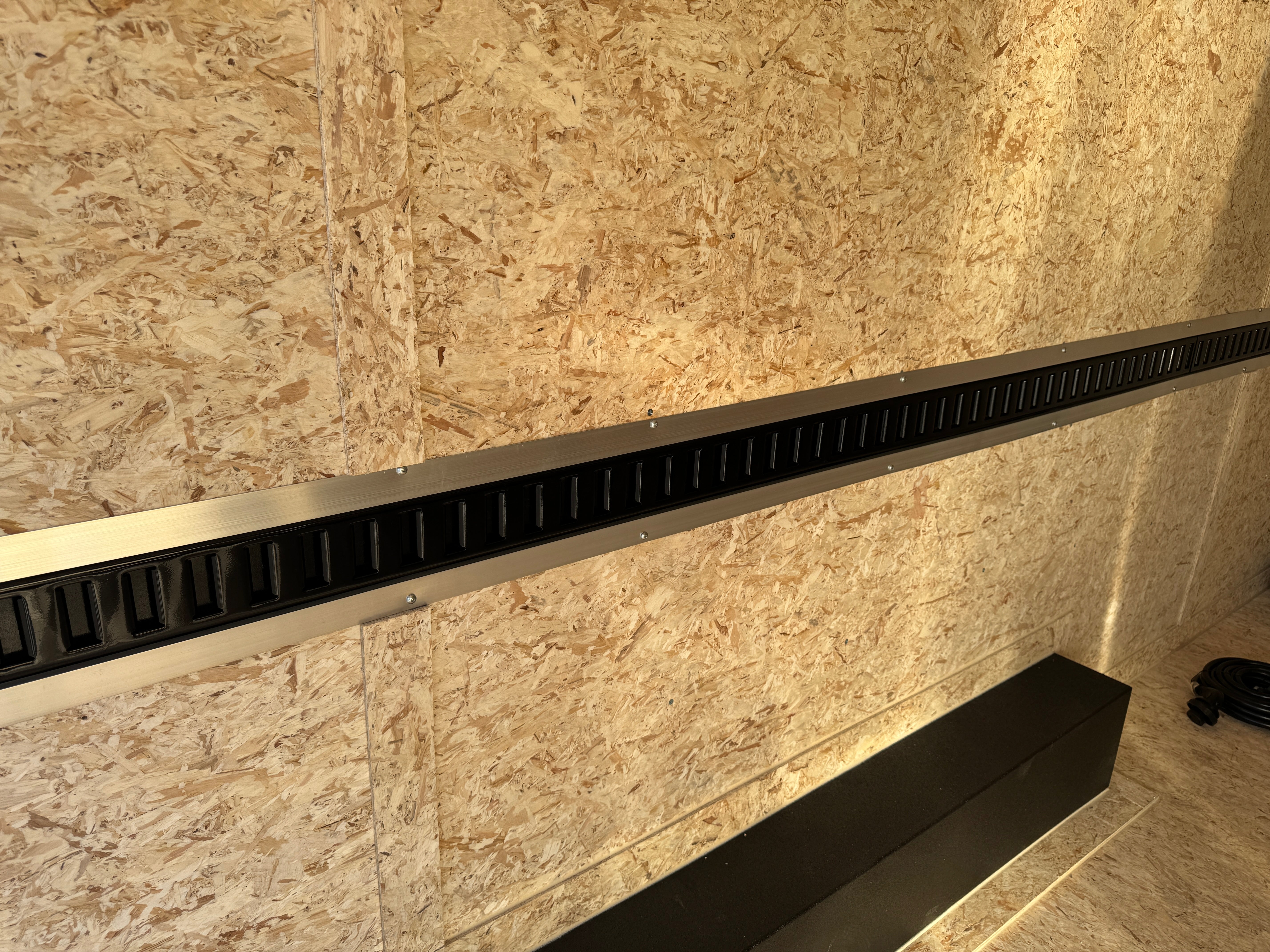 2026 Formula 8.5' x 16' Contractor Deluxe Flat Top Bullnose Enclosed Trailer