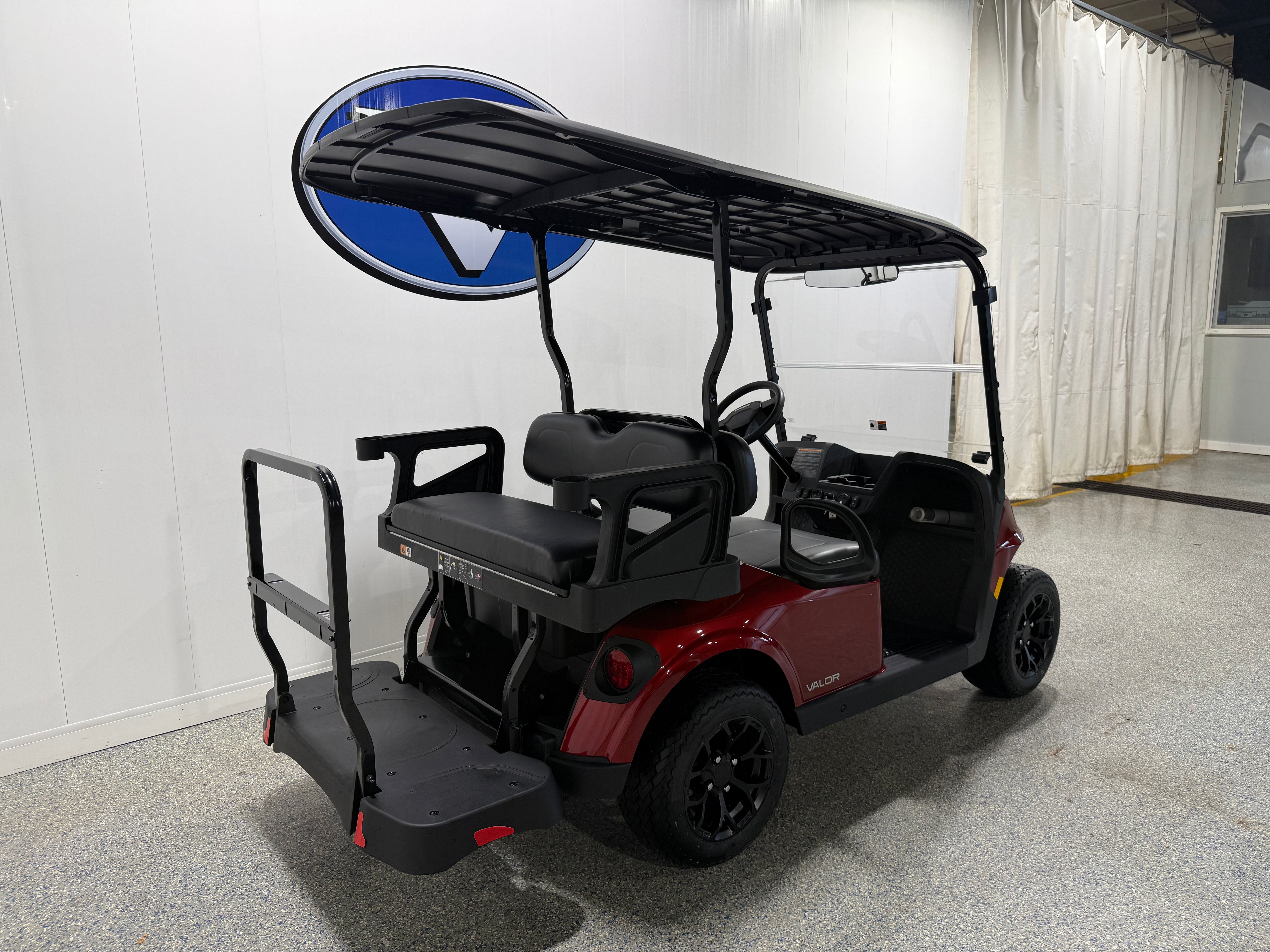 2027 E-Z-GO RXV 4 Valor S+ EFI Gas