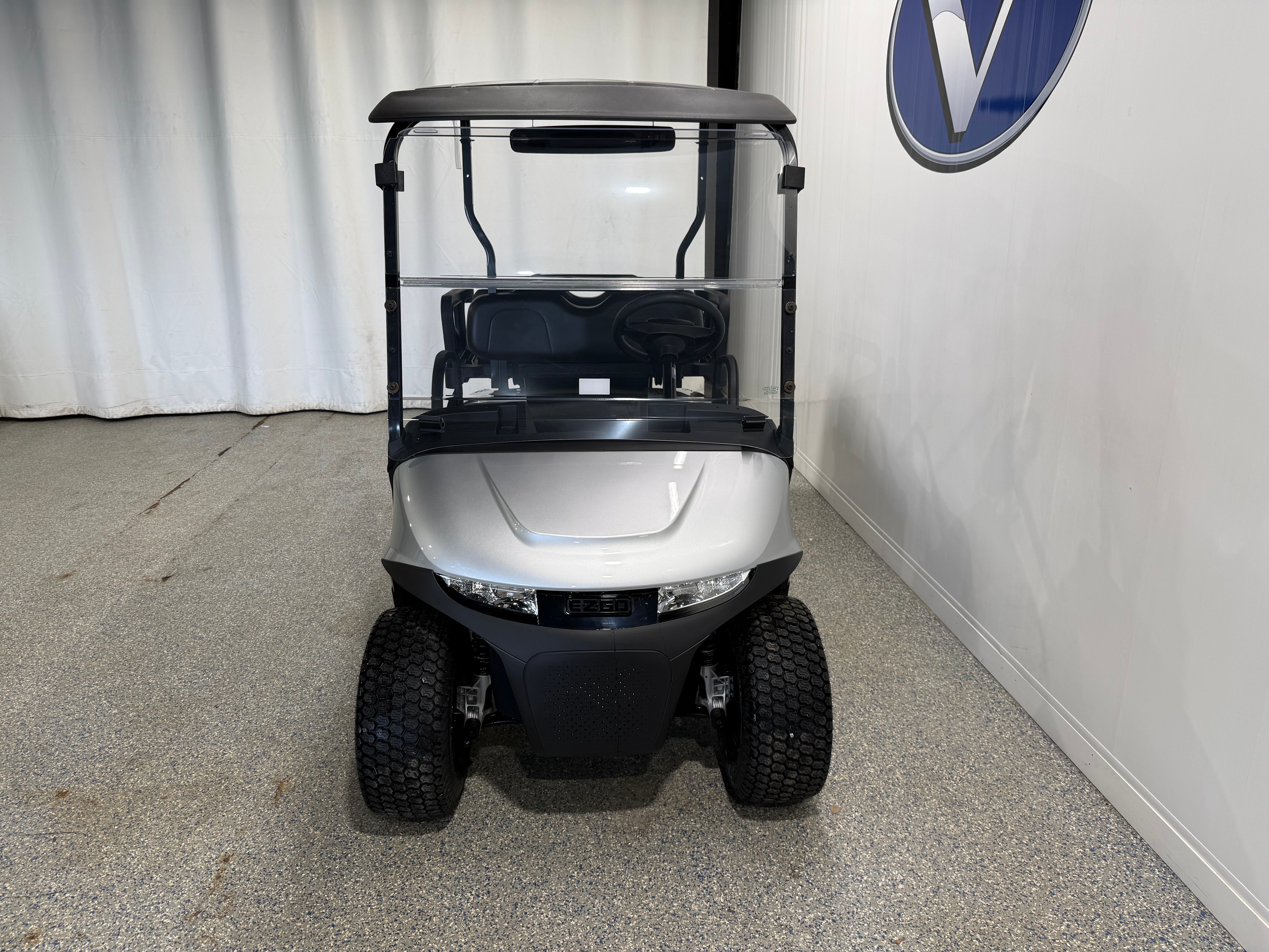 2027 E-Z-GO RXV 4 Valor S EFI Gas