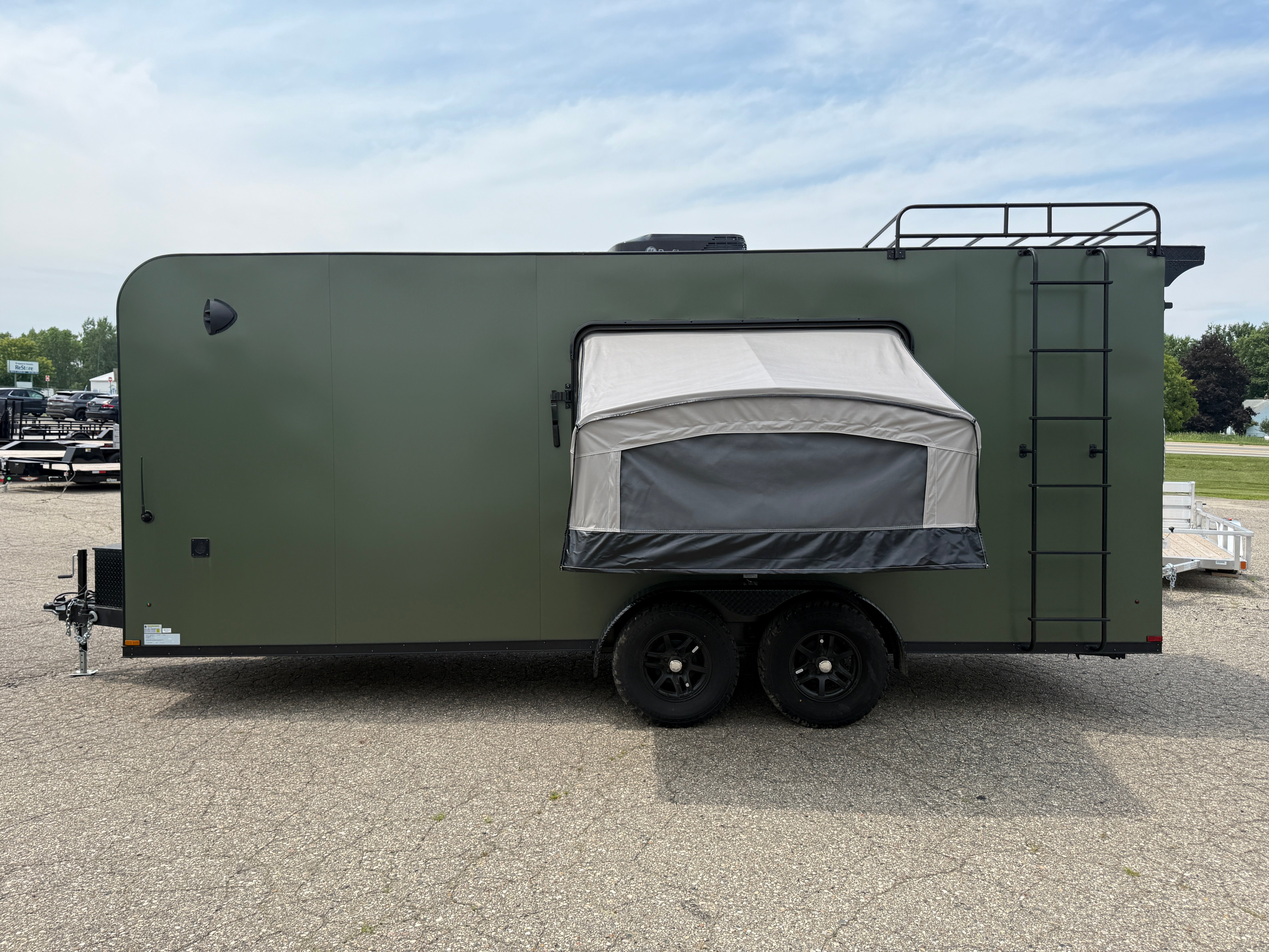 2025 Haulin 7' x 20' Cargo Hauler Camper