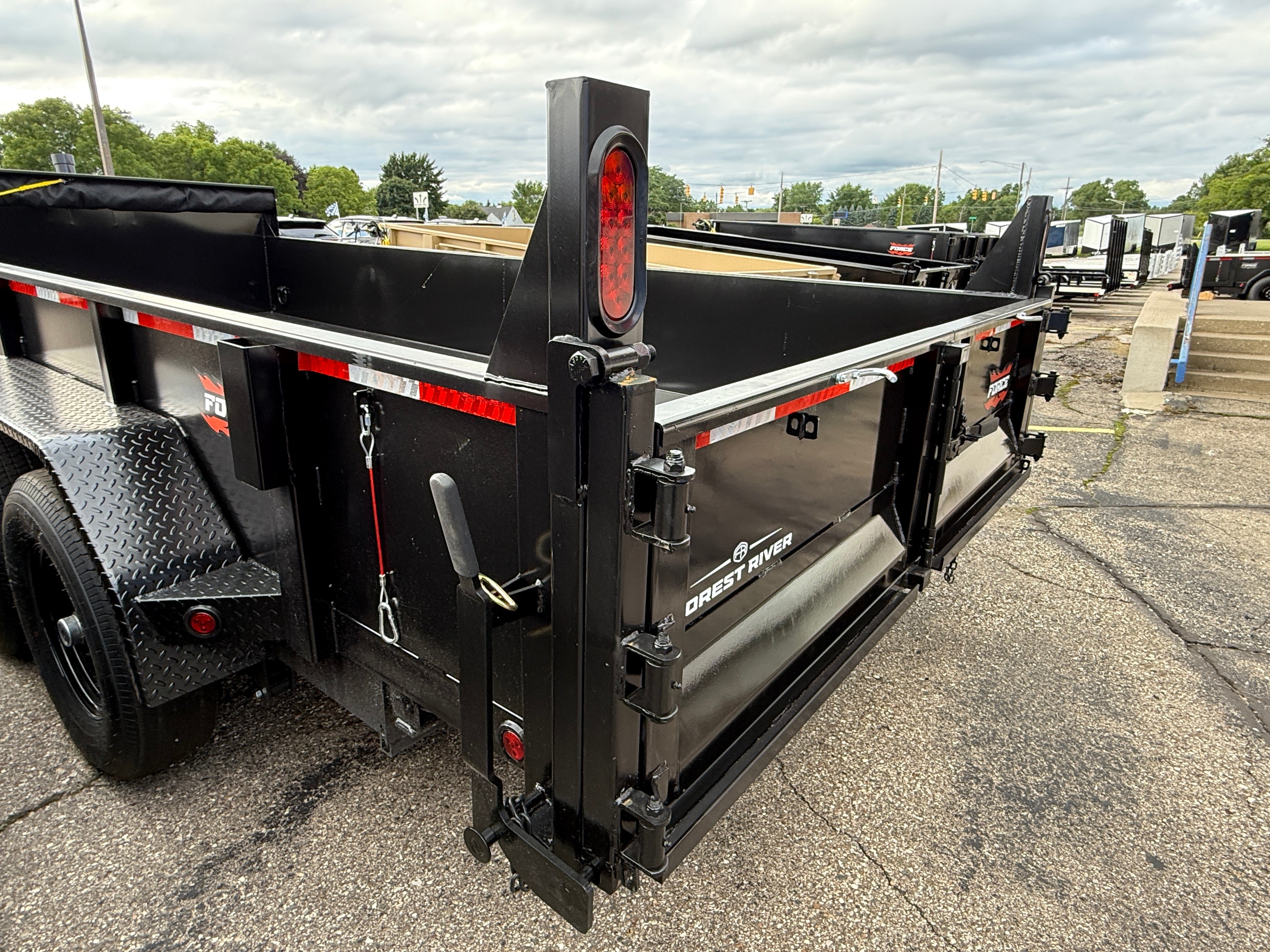 2026 Force 7' x 16' Telescoping Dump Trailer