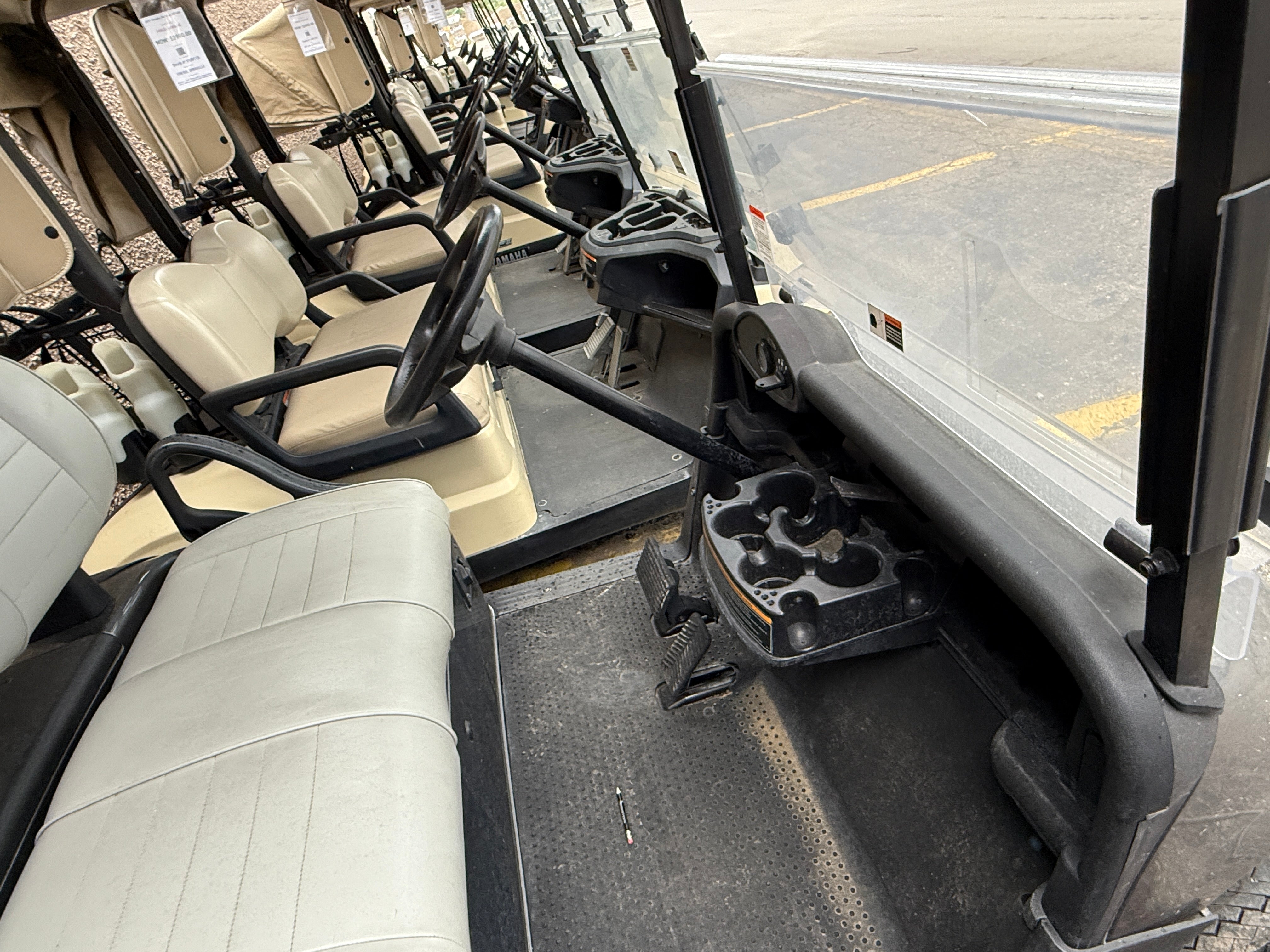 2021 E-Z-GO RXV 2 Passenger ELiTE Lithium Ion