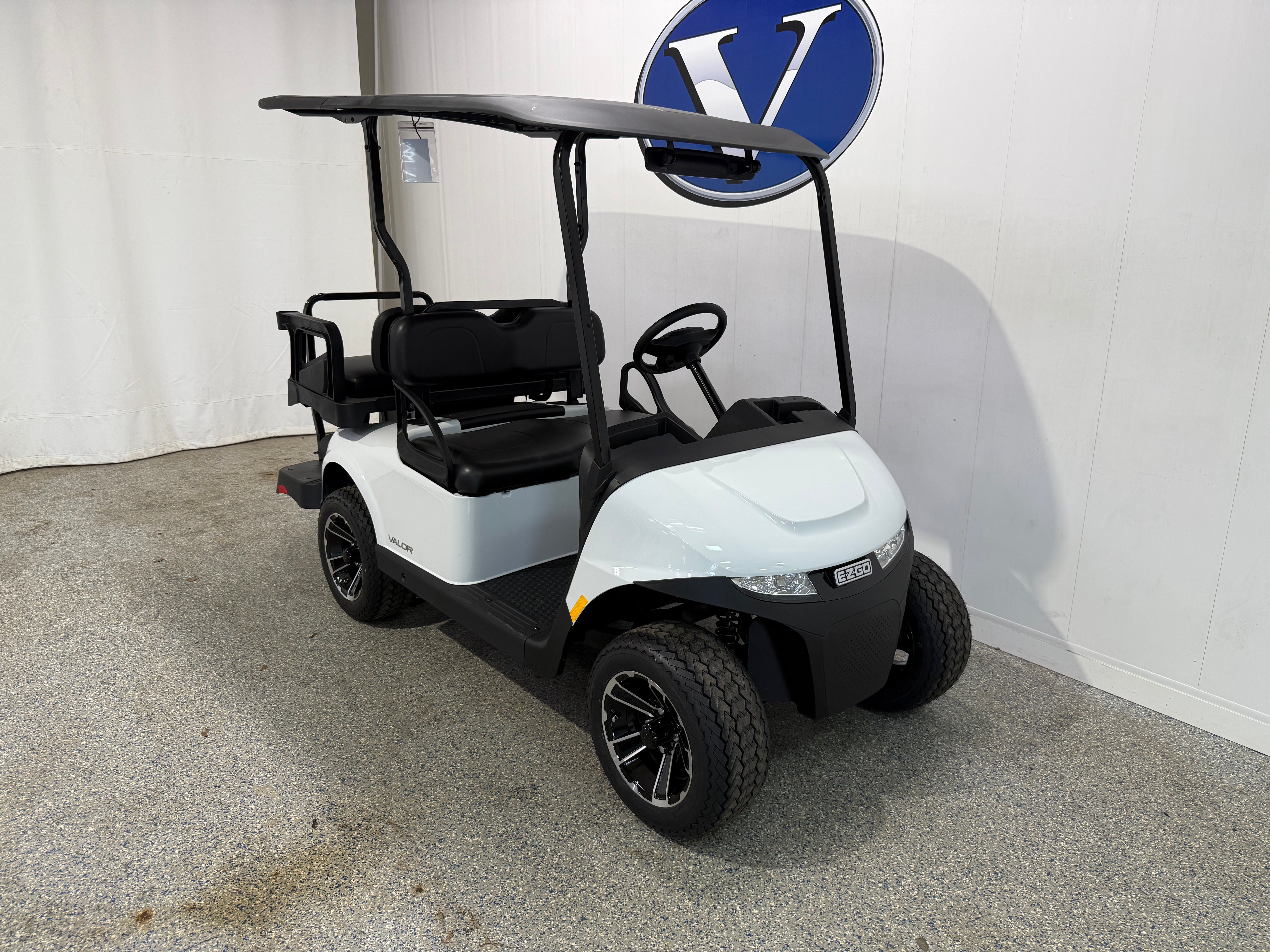 2026 E-Z-GO RXV 4 Valor Gas