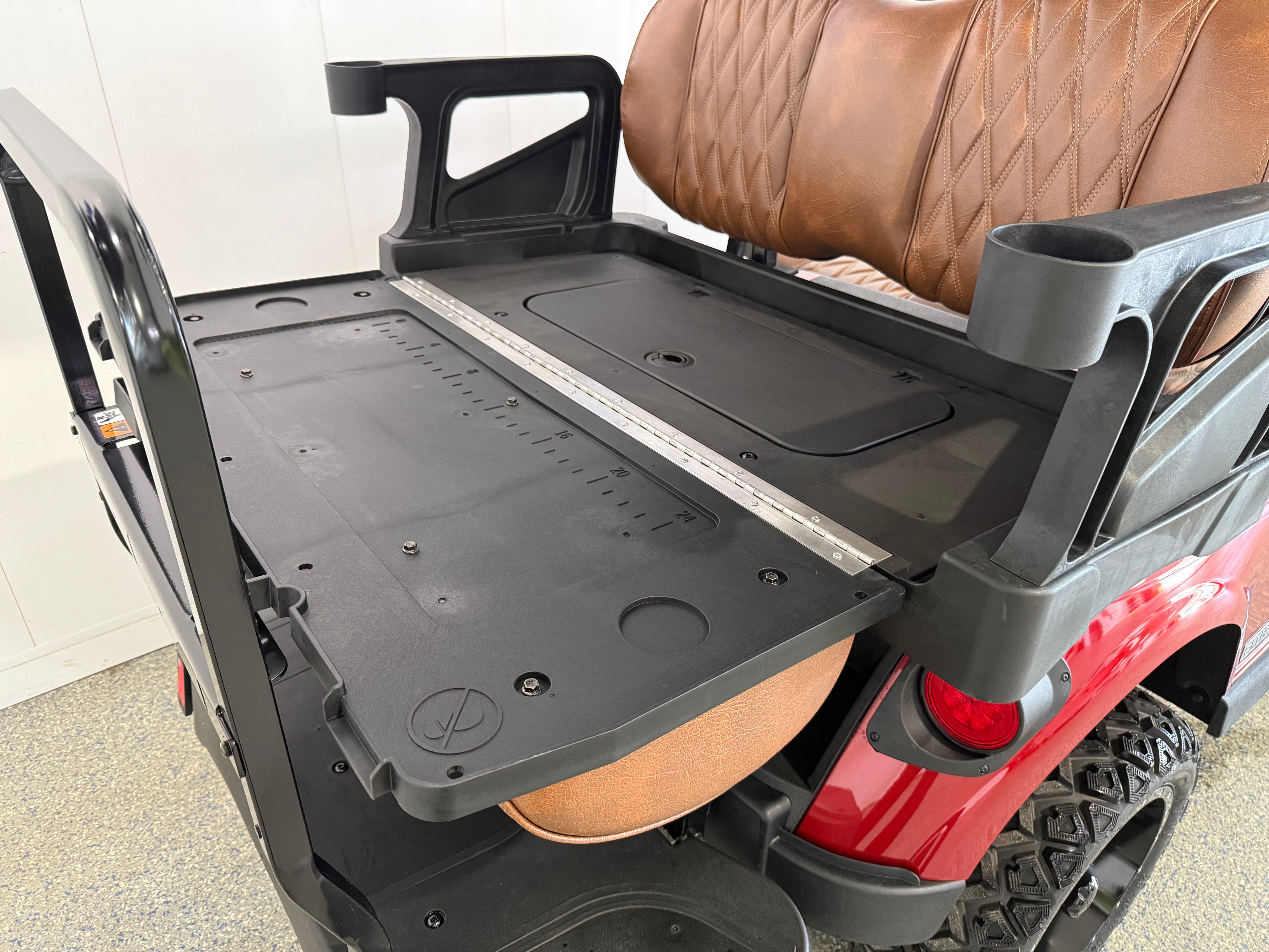 2026 E-Z-GO RXV 4 Summit XT ELiTE - Demo