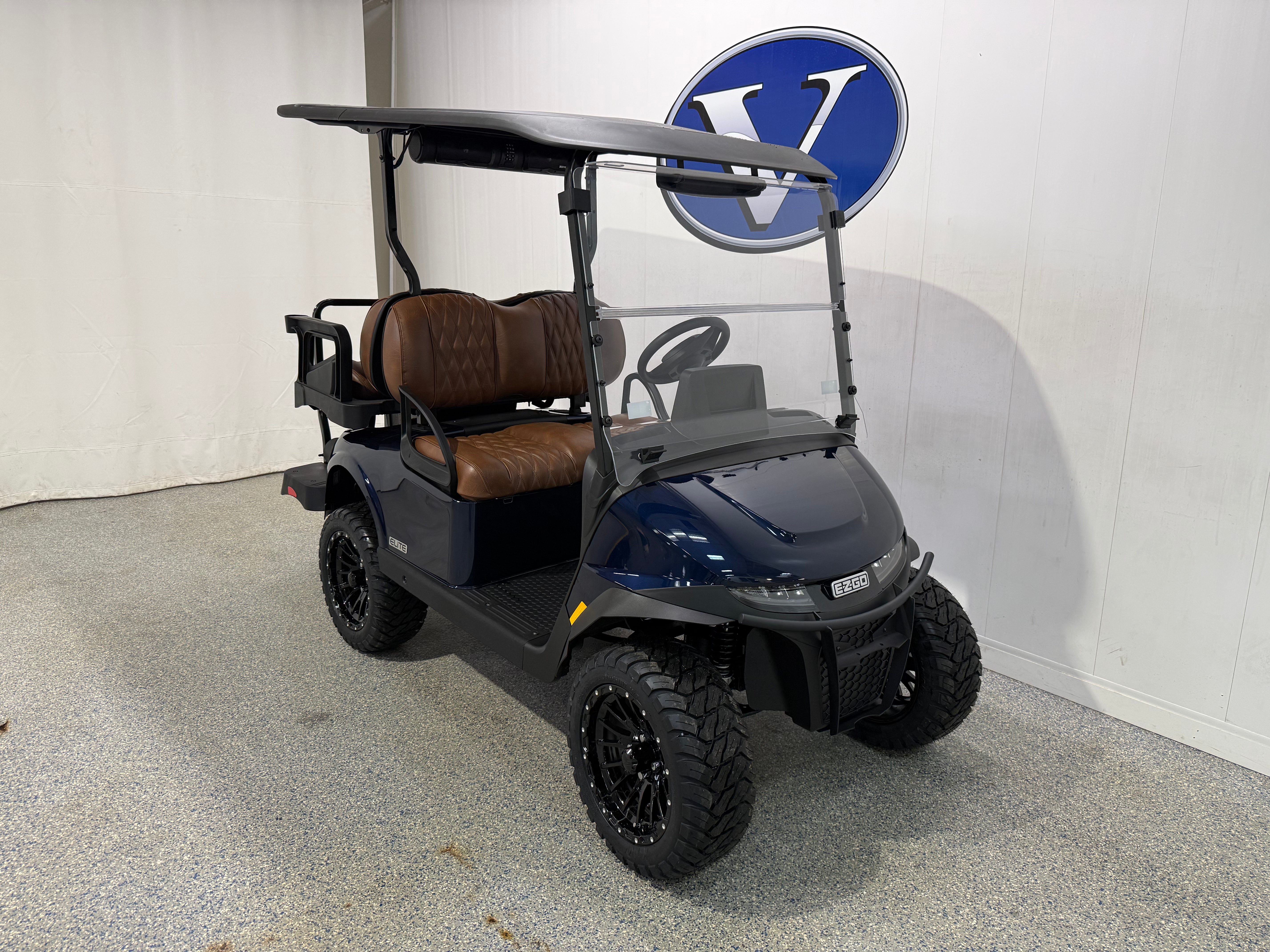 2026 E-Z-GO RXV 4 Summit XT ELiTE
