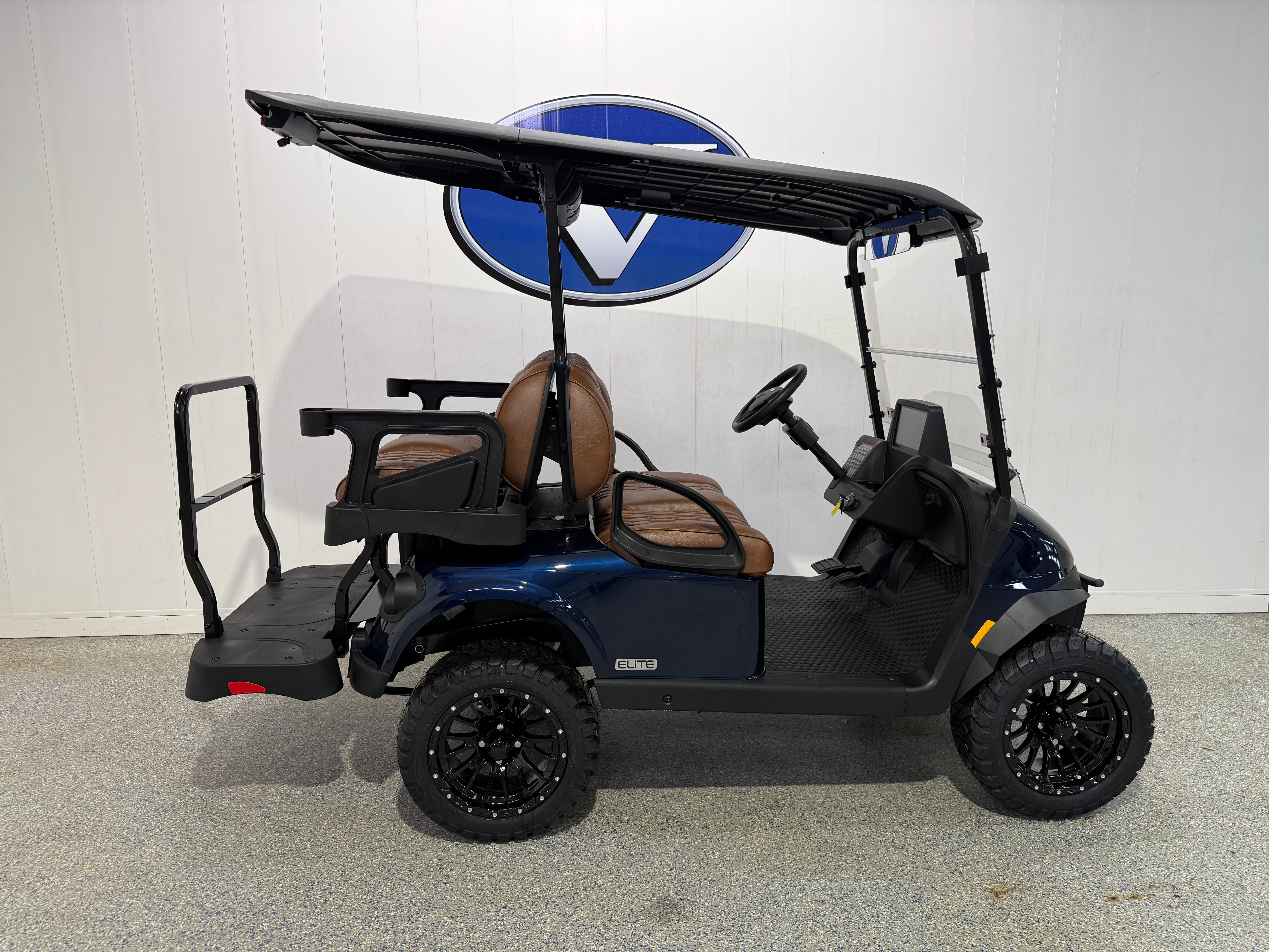 2026 E-Z-GO RXV 4 Summit XT ELiTE