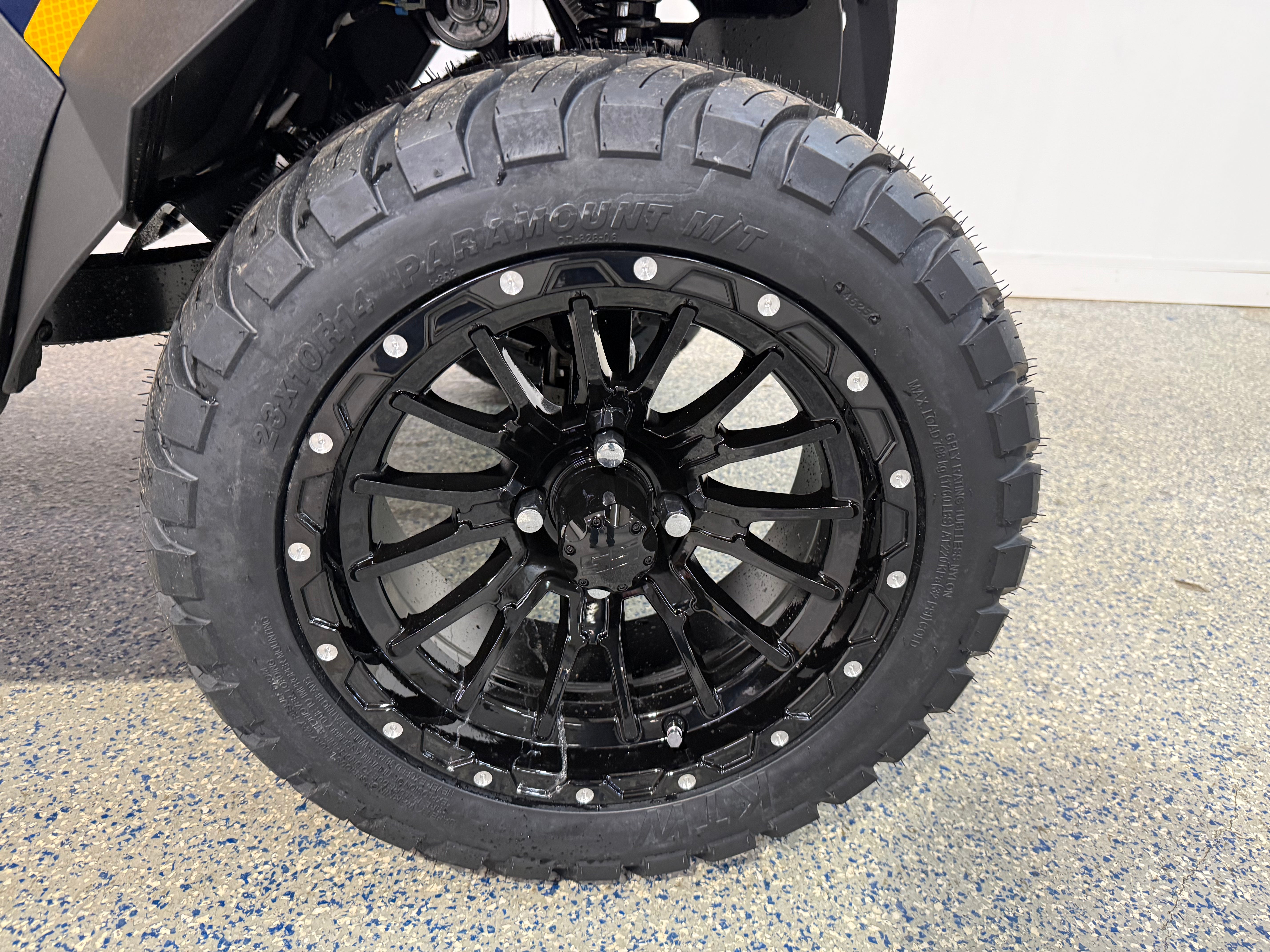 2026 E-Z-GO RXV 4 Summit XT ELiTE