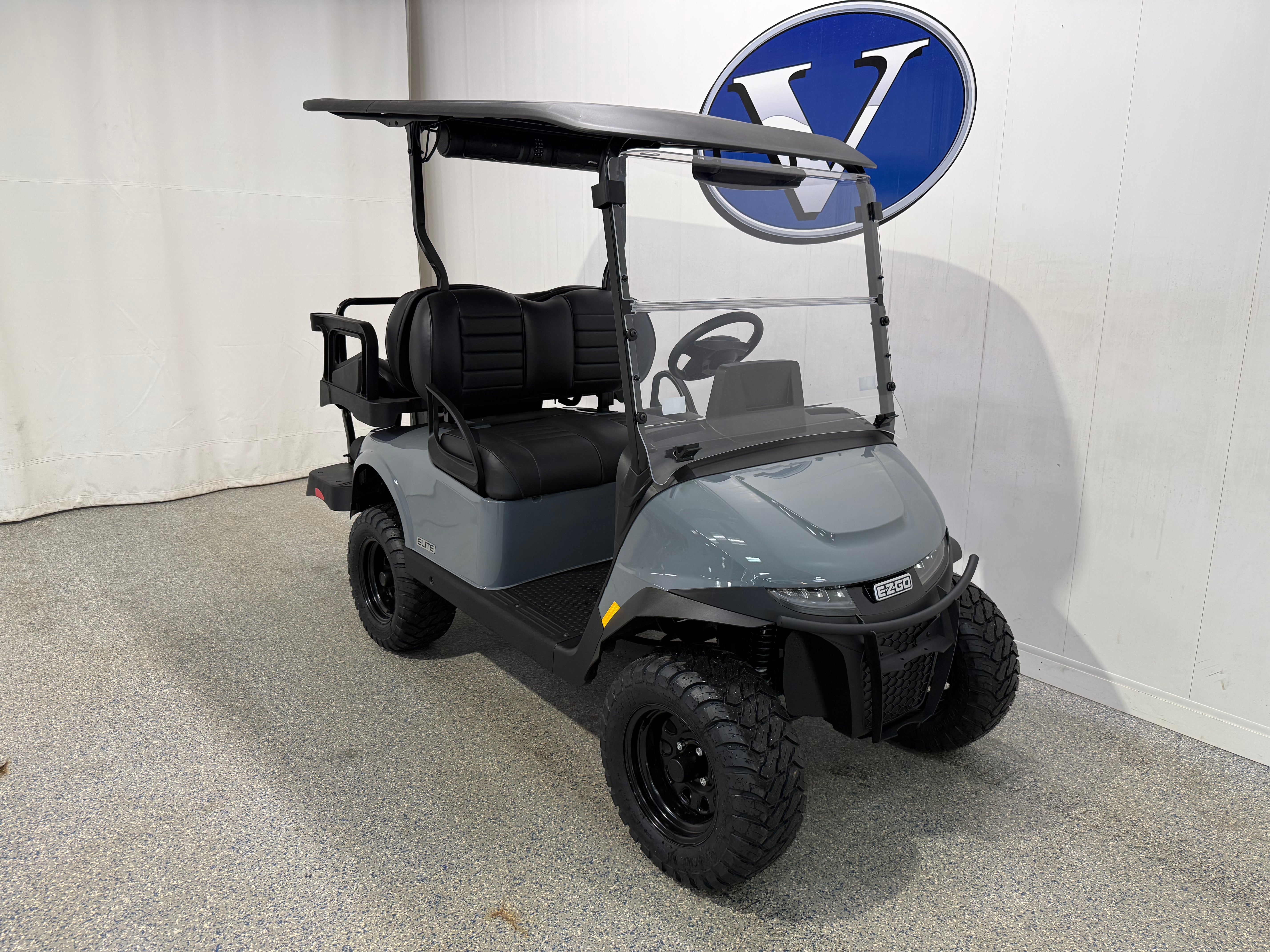 2026 E-Z-GO RXV 4 Summit XT ELiTE Lithium