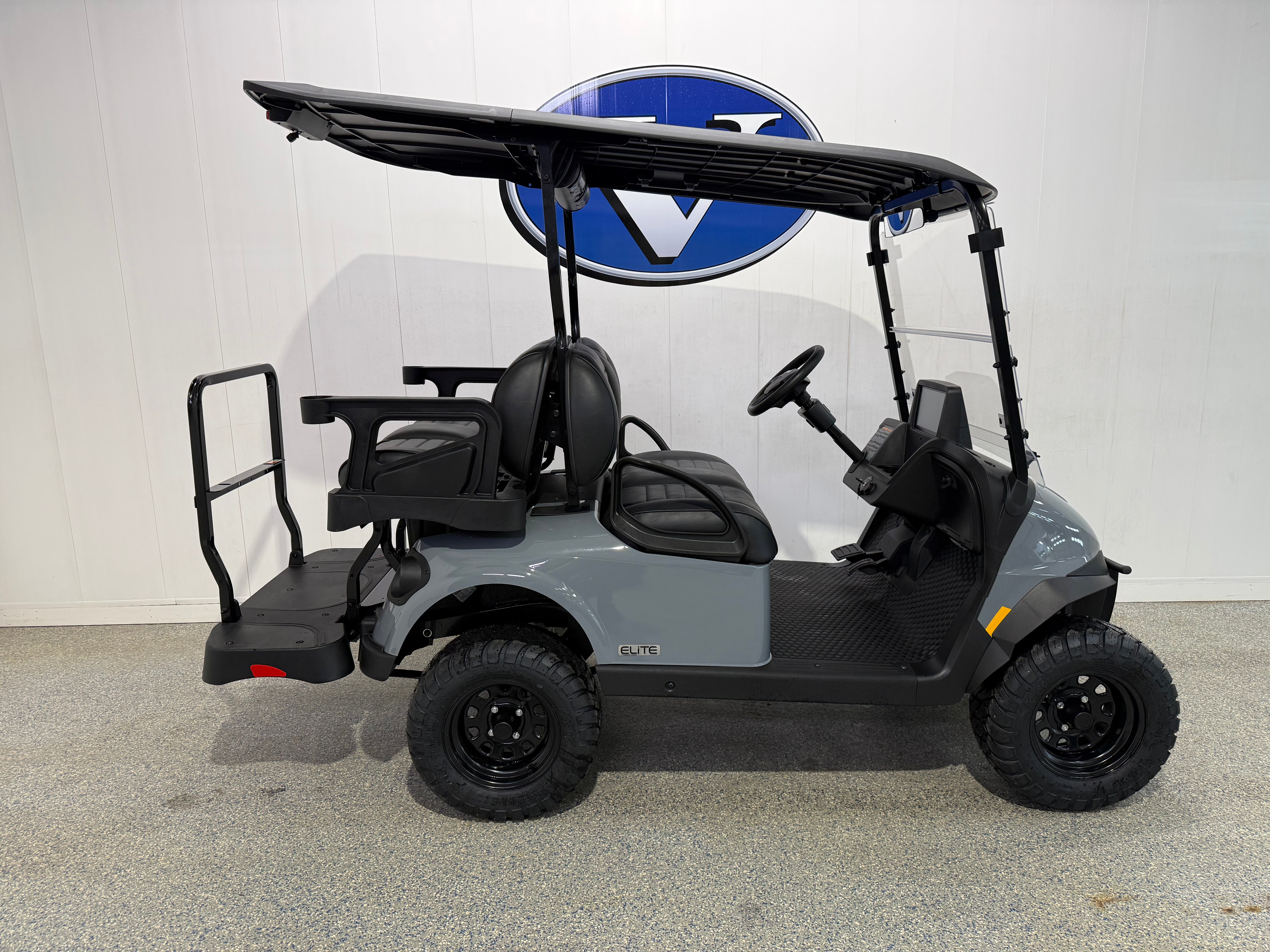 2026 E-Z-GO RXV 4 Summit XT ELiTE Lithium