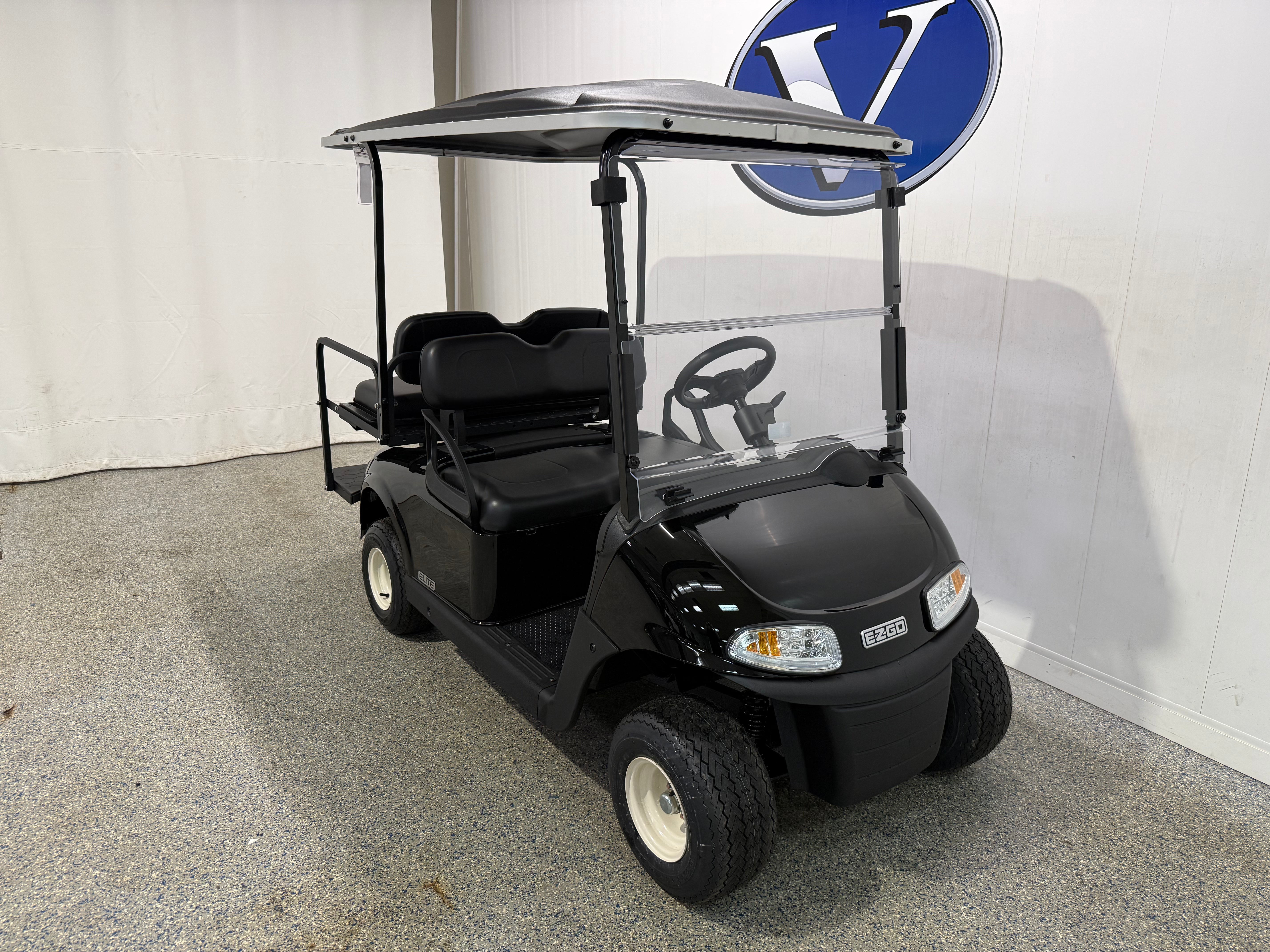 Certified Pre-Owned - 2020 E-Z-GO RXV 4 Passenger ELiTE