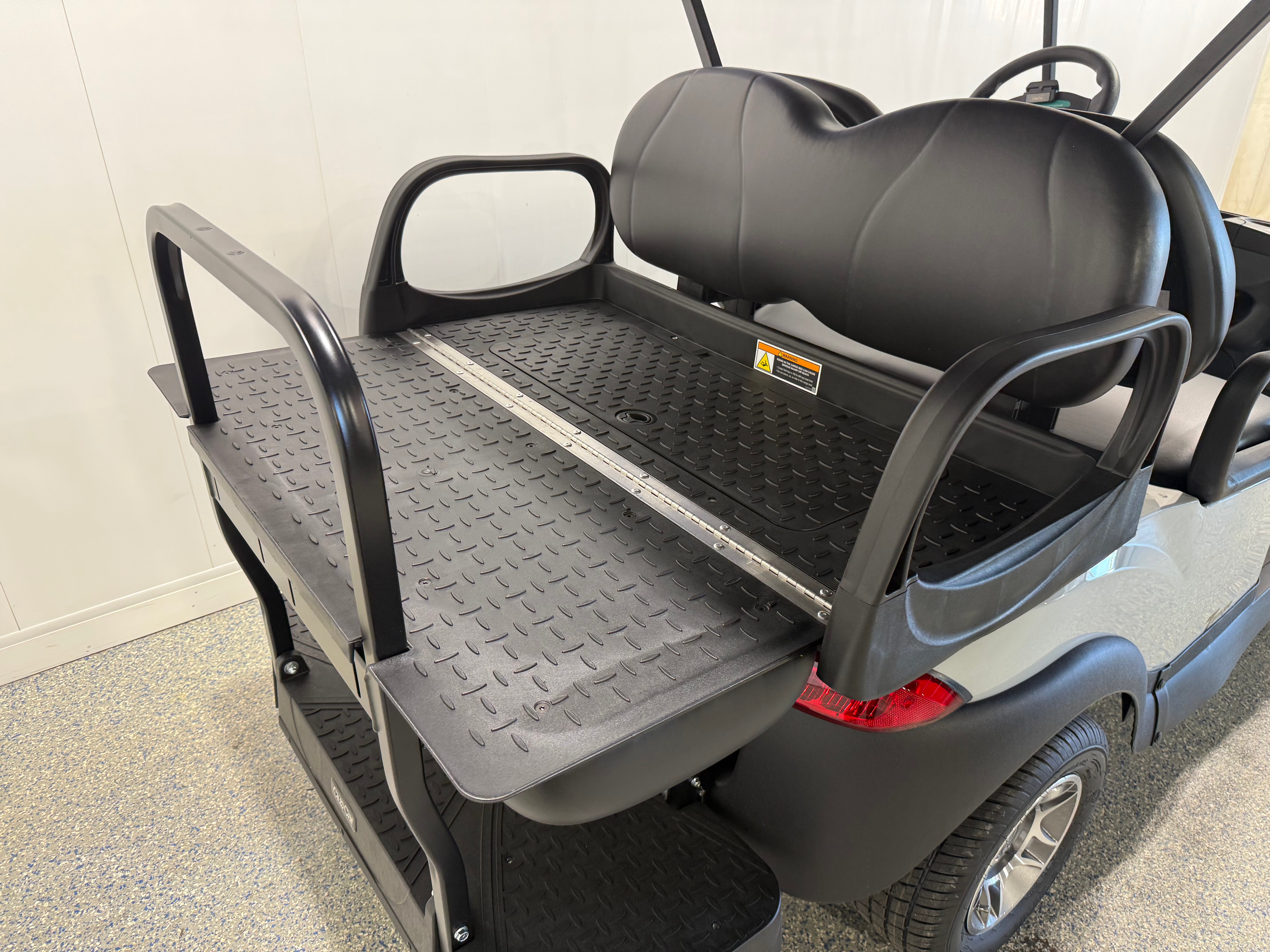 2027 Club Car Tempo 2+2 Passenger Gas