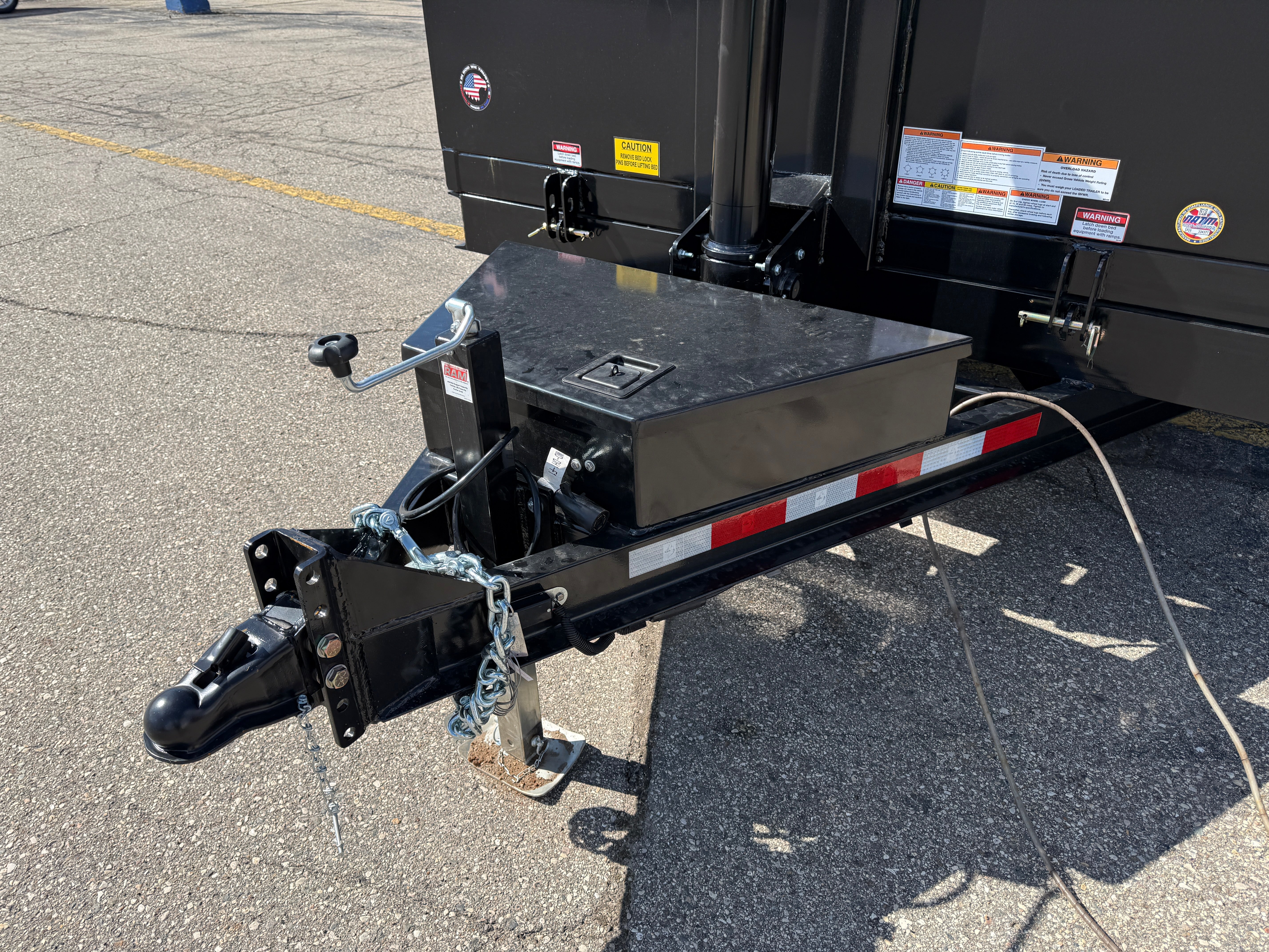2026 Watchdog Wrangler 7' x 14' Telescoping Dump Trailer