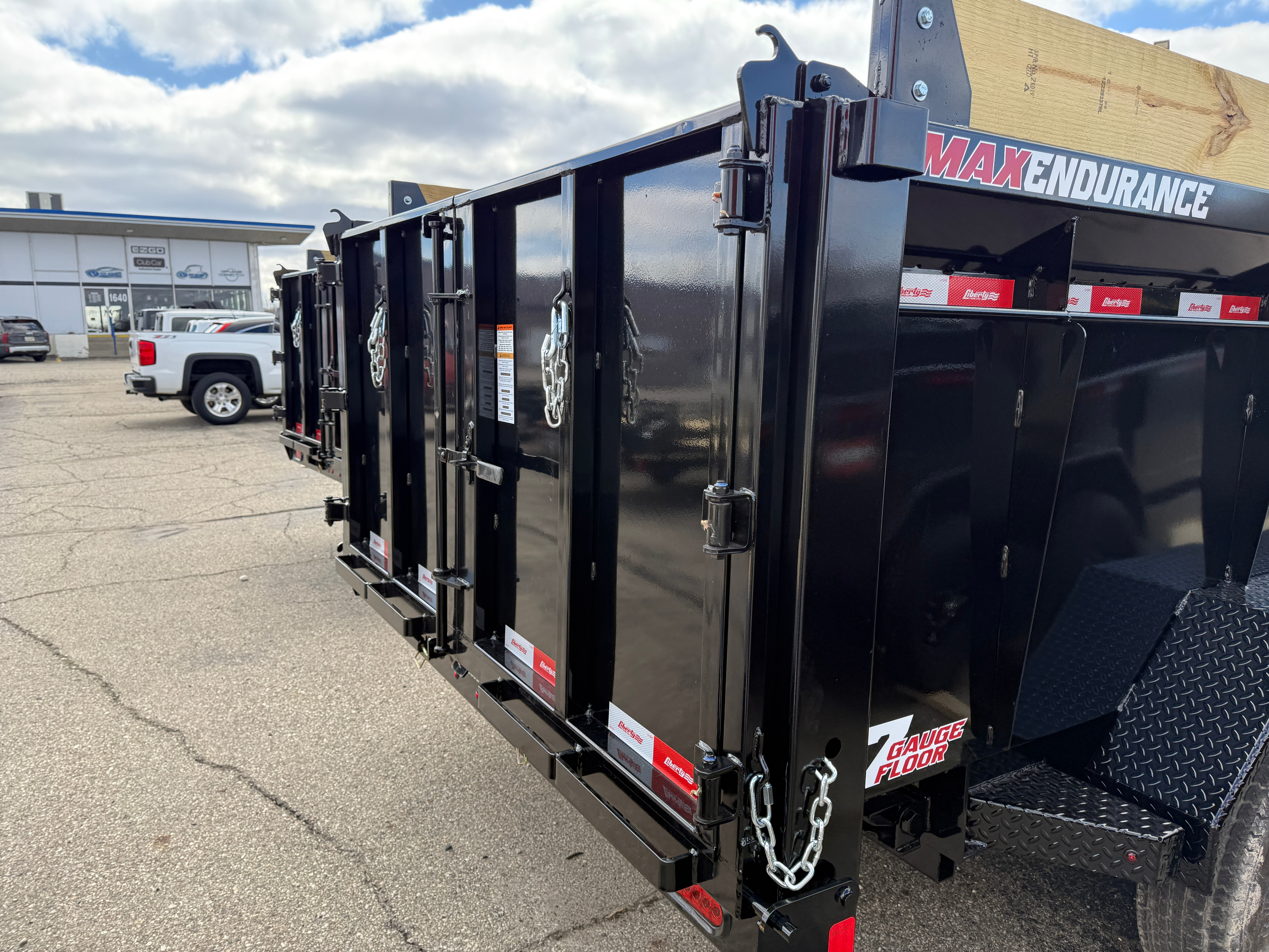 2026 Liberty 83" x 16" Telescoping Dump Trailer