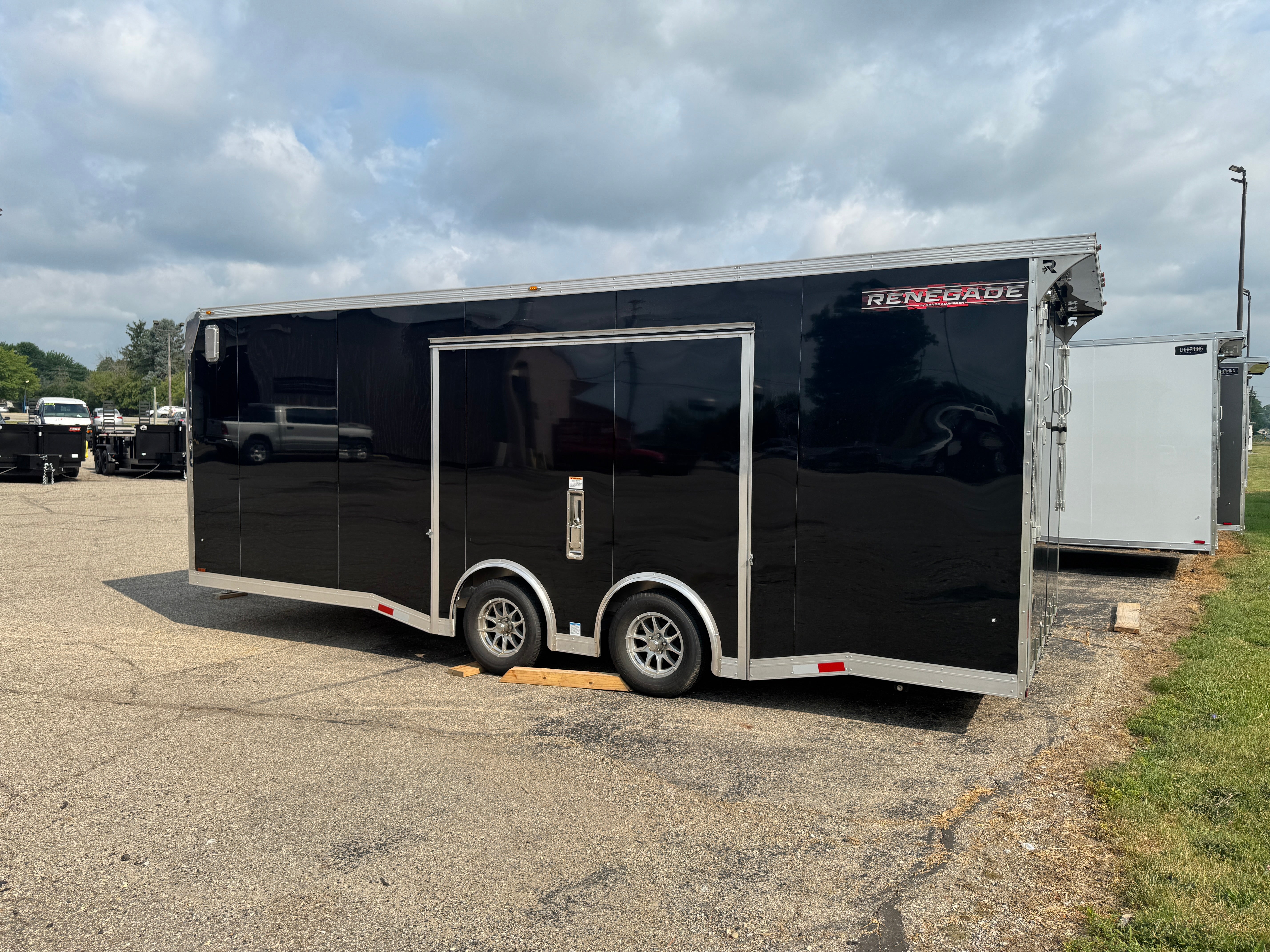 2025 Renegade Aluminum 8.5' x 22' Enclosed Car Hauler - DEMO