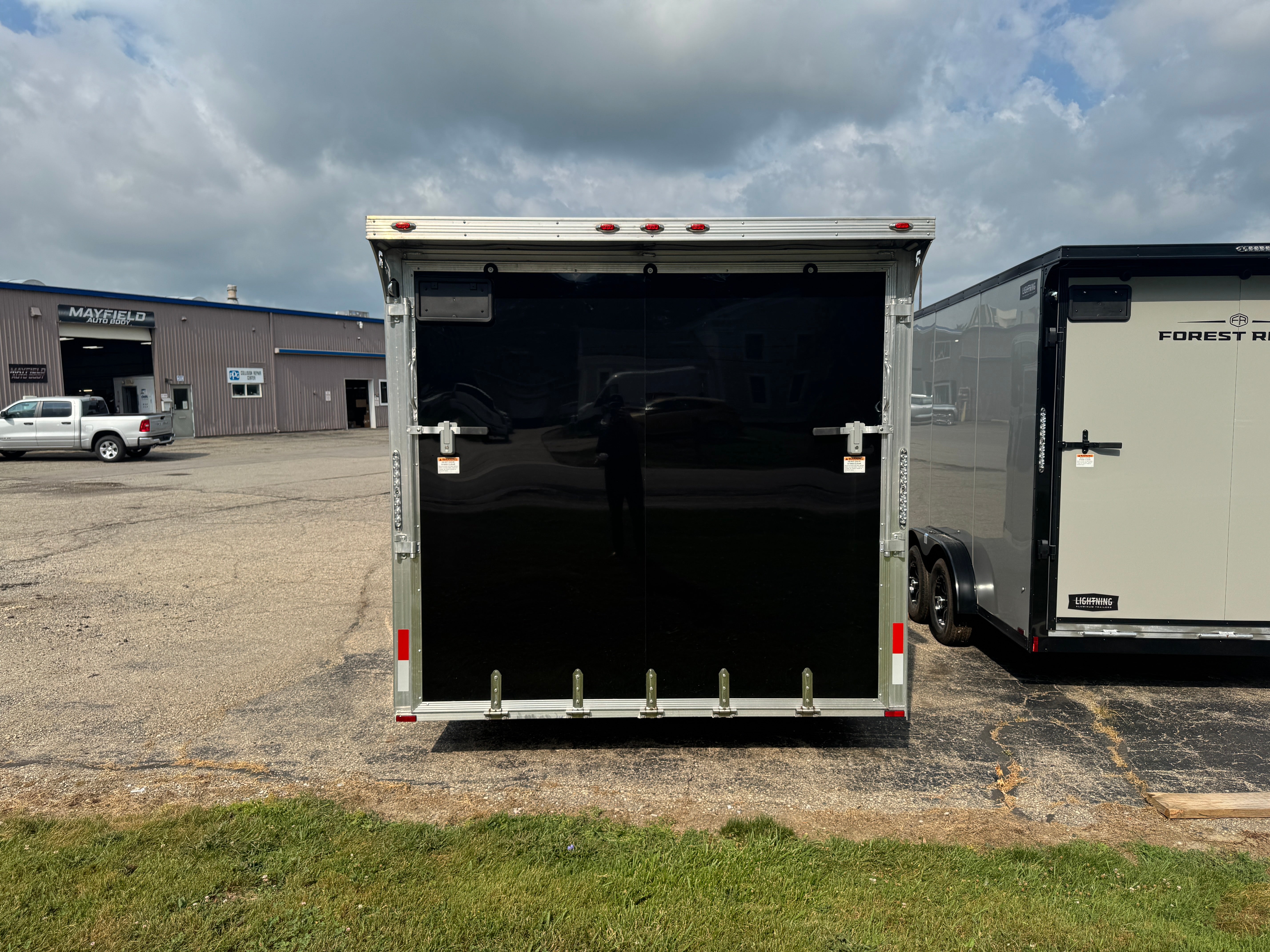 2025 Renegade Aluminum 8.5' x 22' Enclosed Car Hauler - DEMO