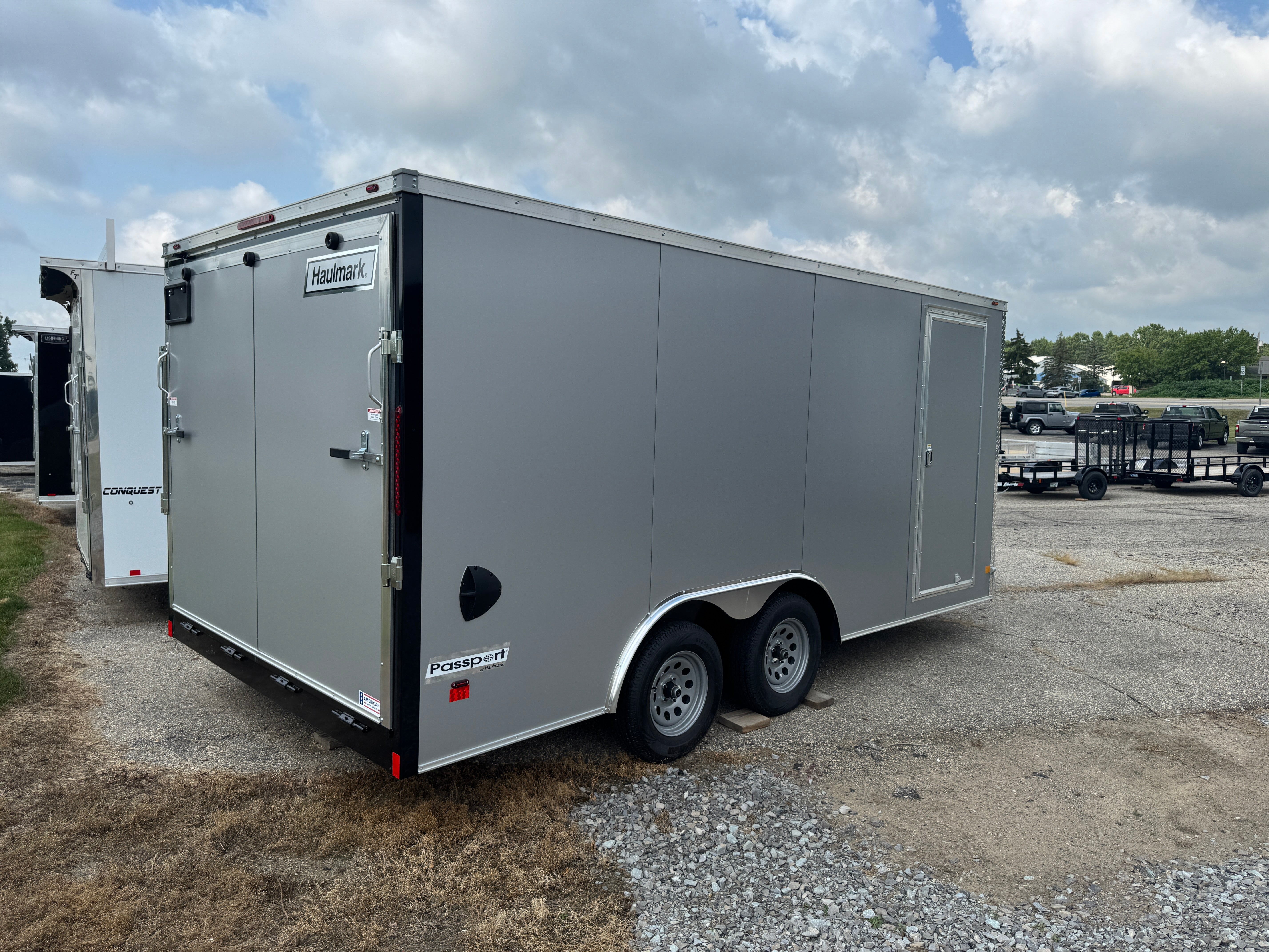 2026 Haulmark Passport Deluxe 8.5' x 16' Enclosed Trailer