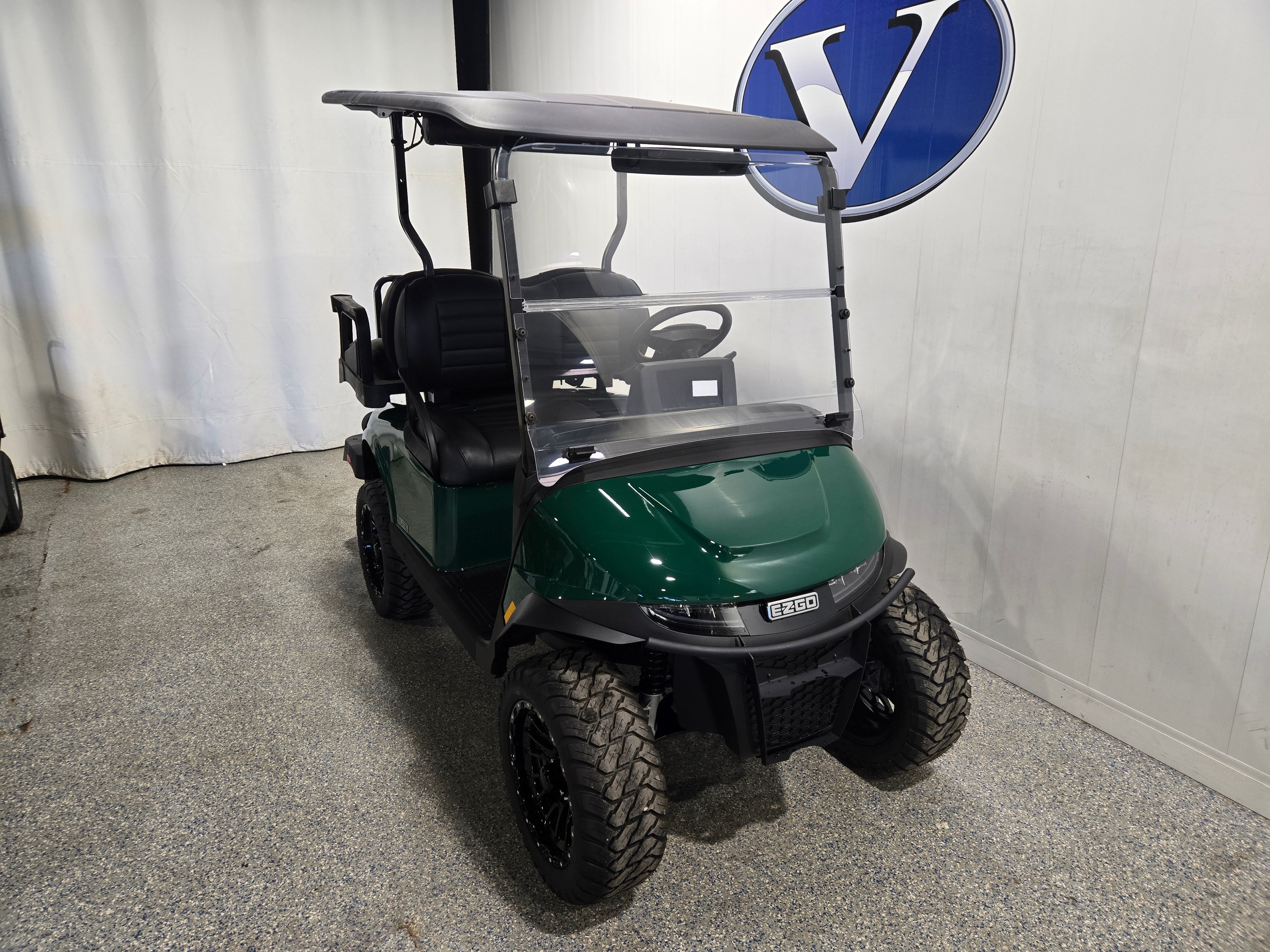 2026 E-Z-GO RXV 4 Summit XT ELiTE