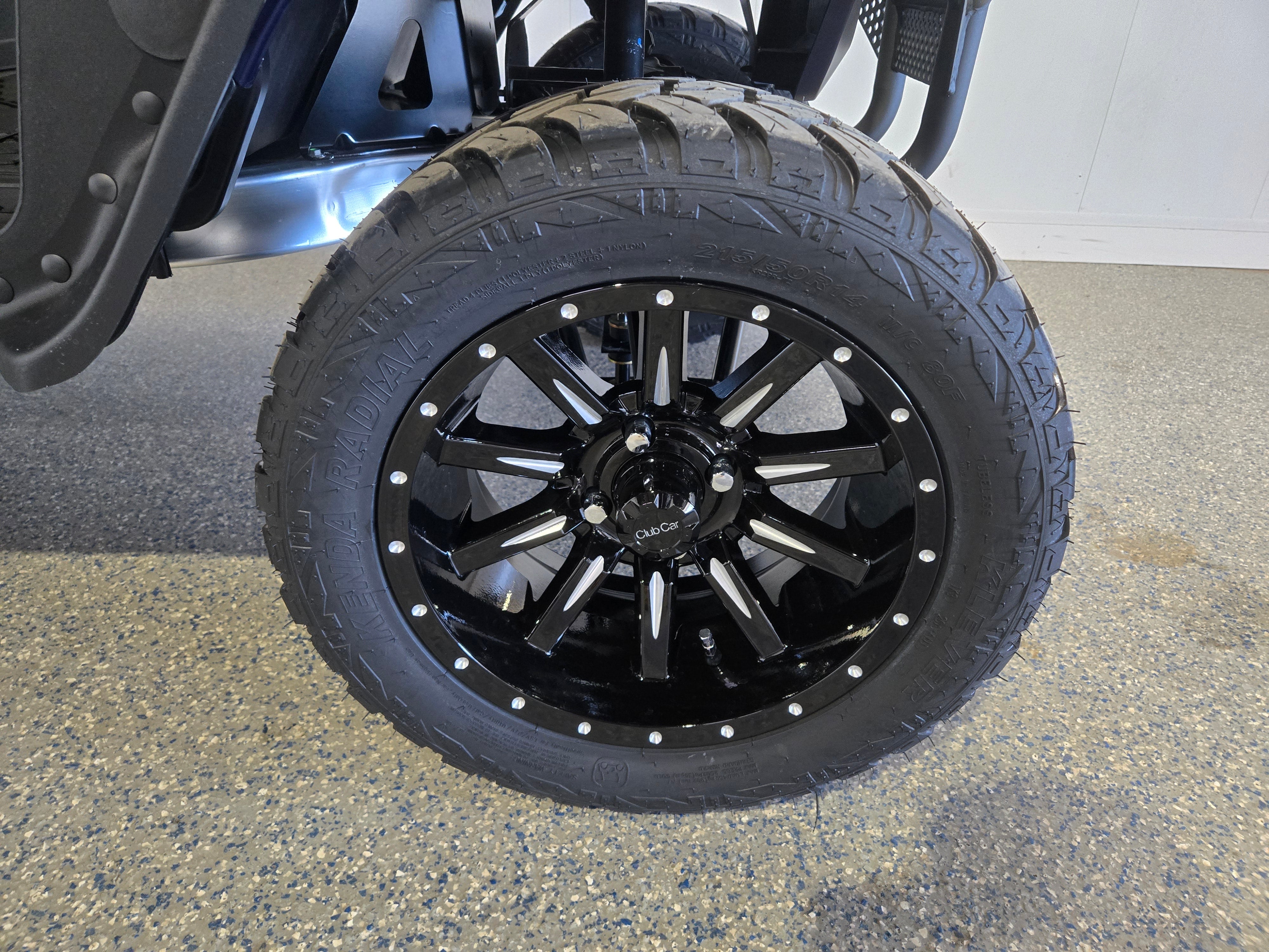 2027 Club Car Onward 4 Passenger Lifted Li-Ion