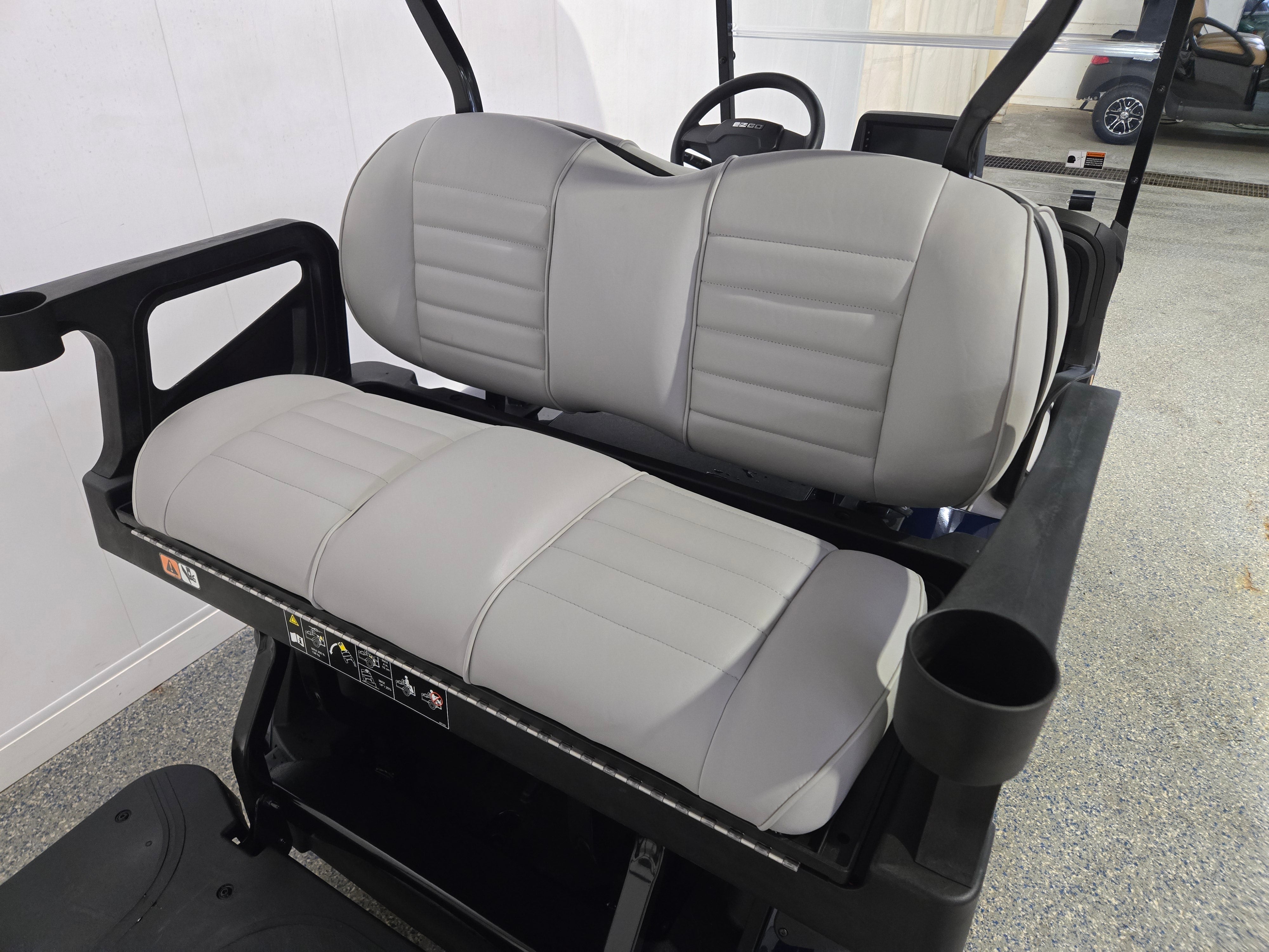 2026 E-Z-GO RXV 4 Touring ST 4 Passenger ELiTE