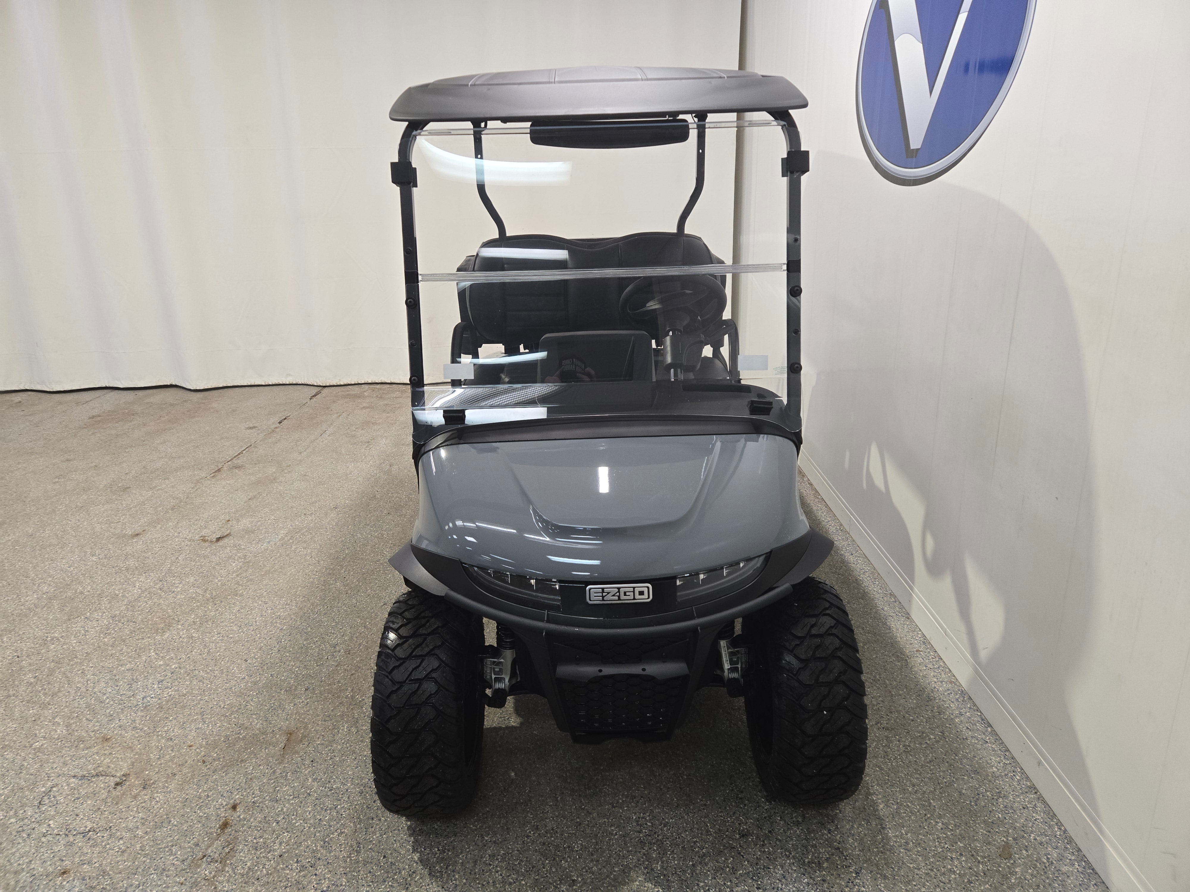 2026 E-Z-GO RXV 4 Summit XT ELiTE