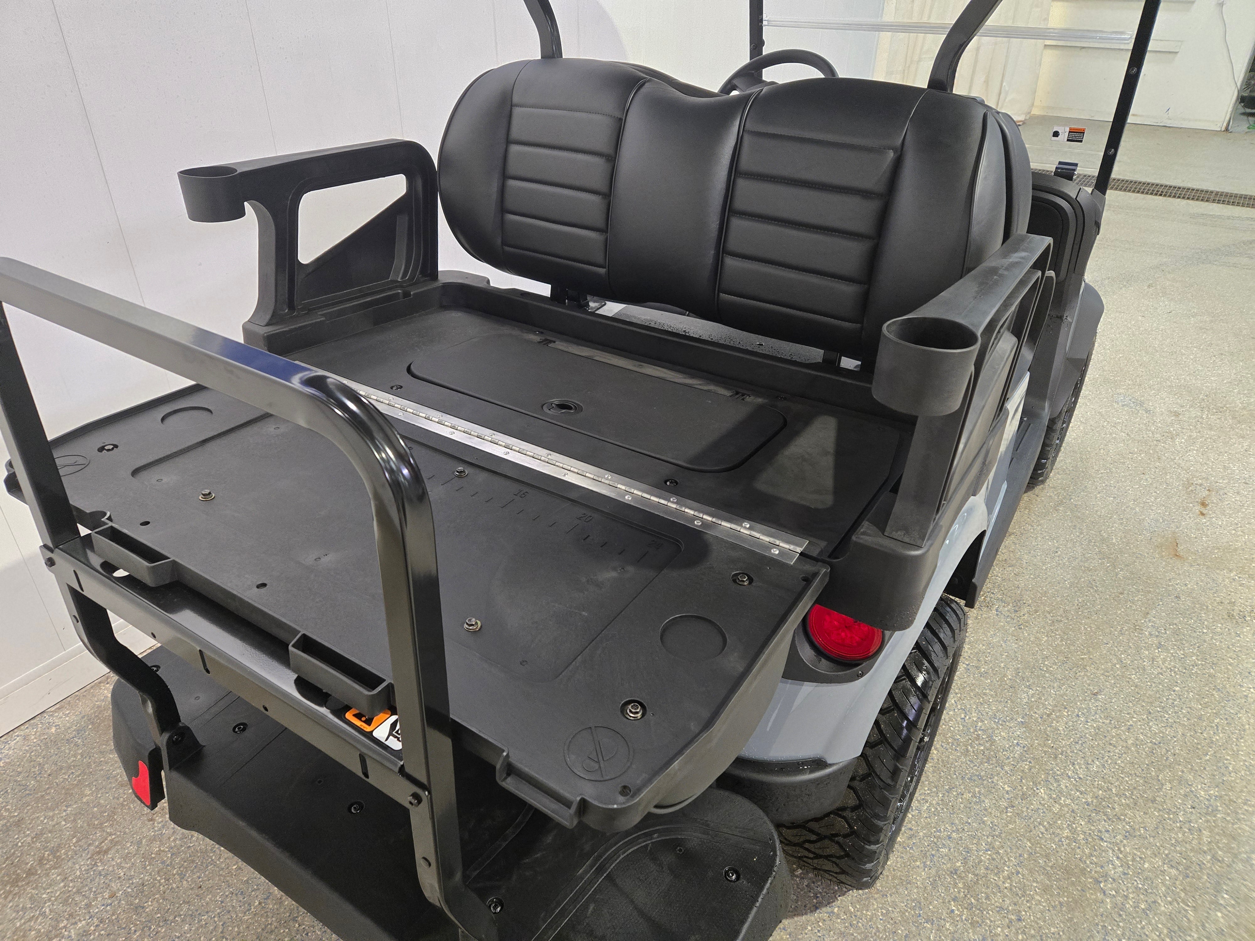 2026 E-Z-GO RXV 4 Summit XT ELiTE