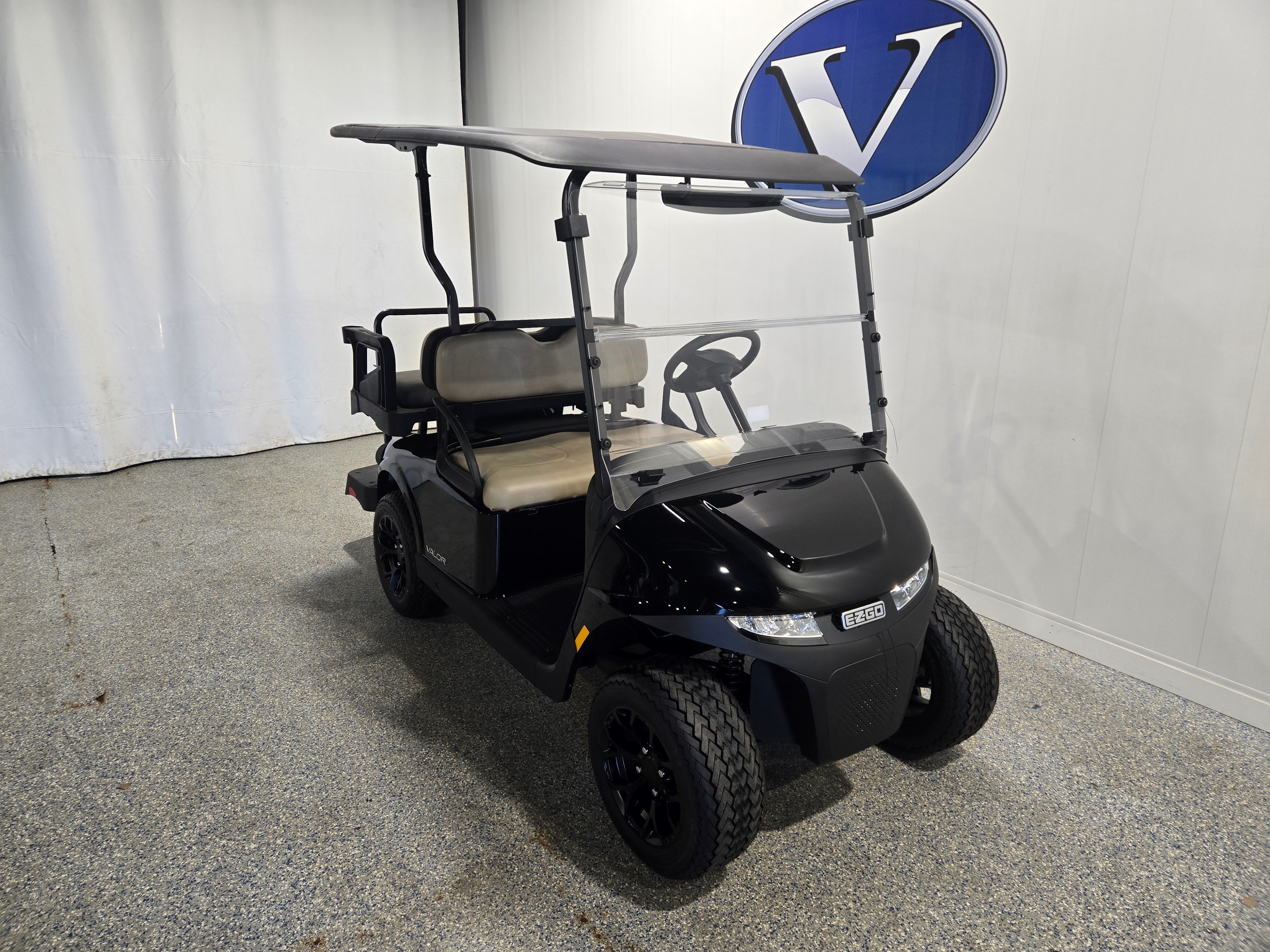2027 E-Z-GO RXV 4 Valor S+ Gas