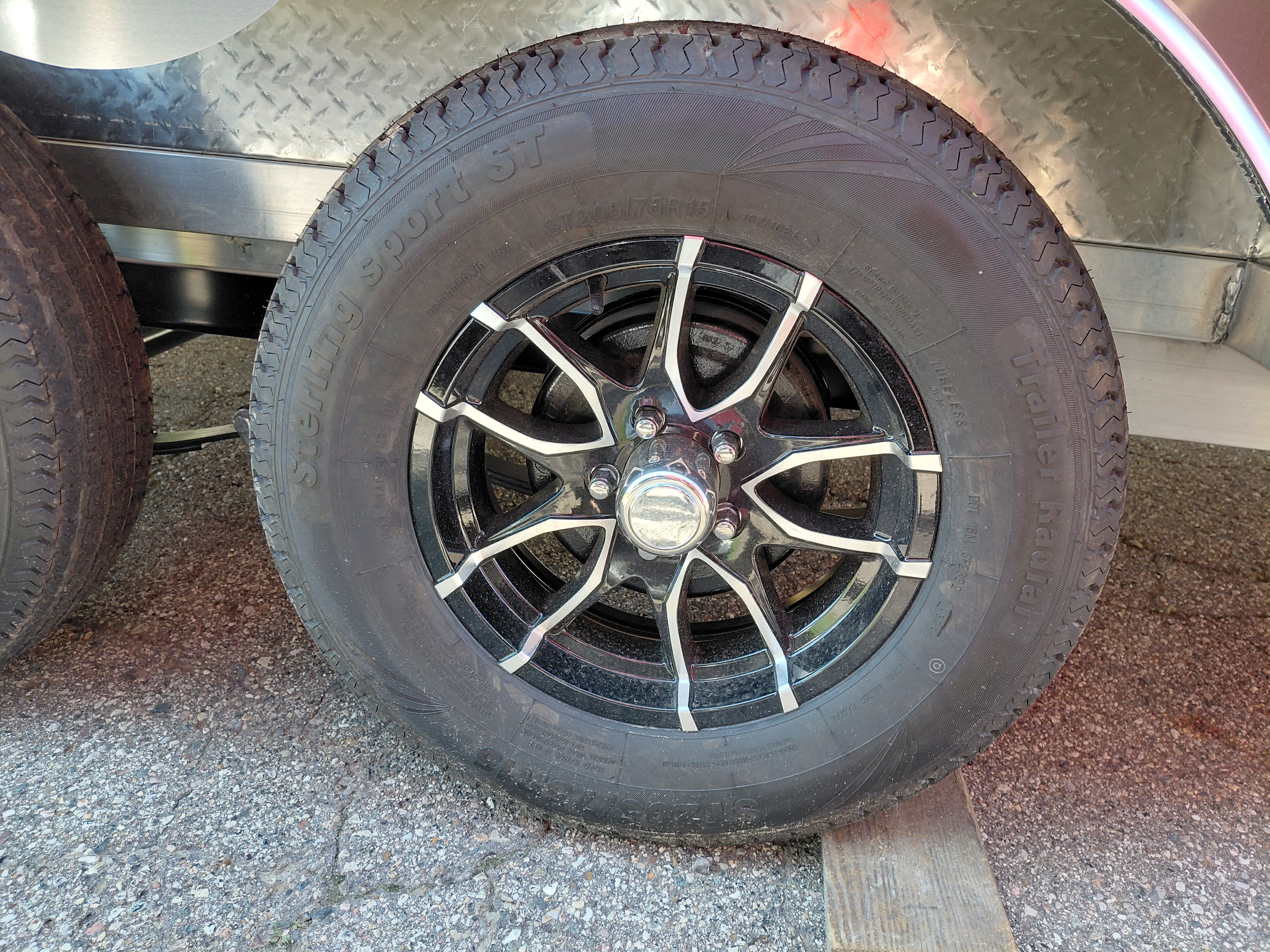 2026 Lightning Aluminum 8.5' x 16' Enclosed Car Hauler Trailer