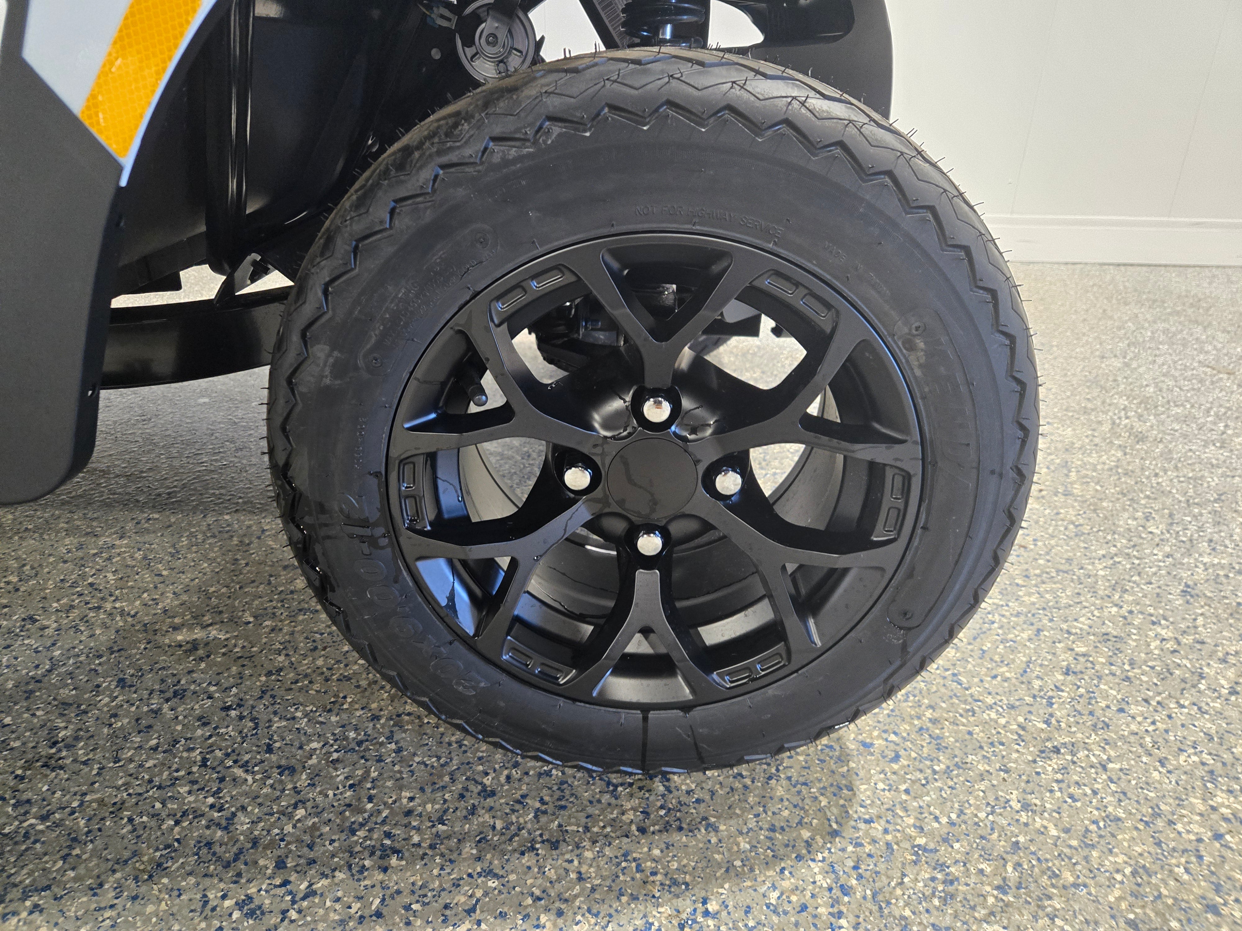 2027 E-Z-GO RXV 4 Valor S+ EFI Gas