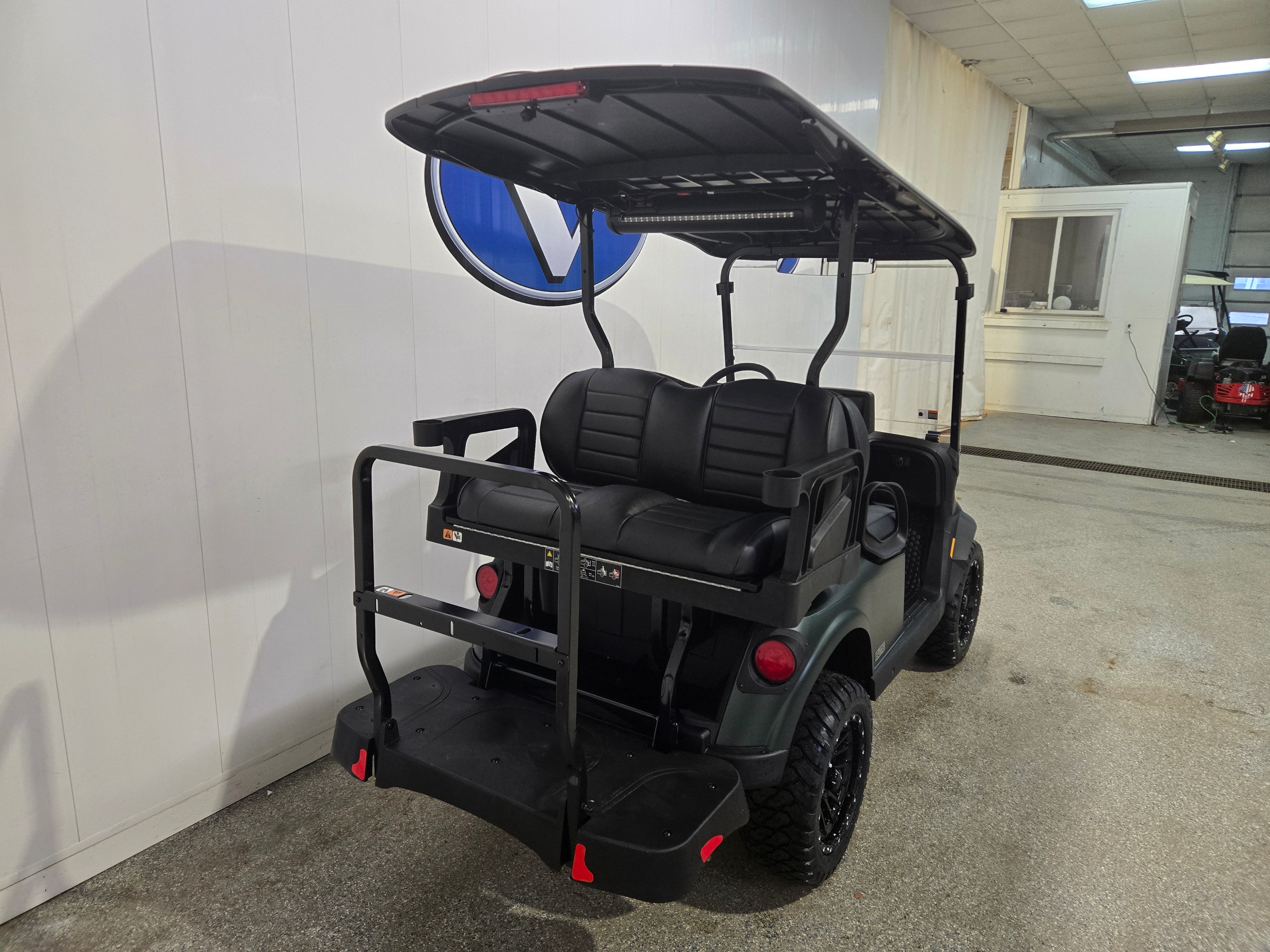 2026 E-Z-GO RXV 4 Summit XT ELiTE