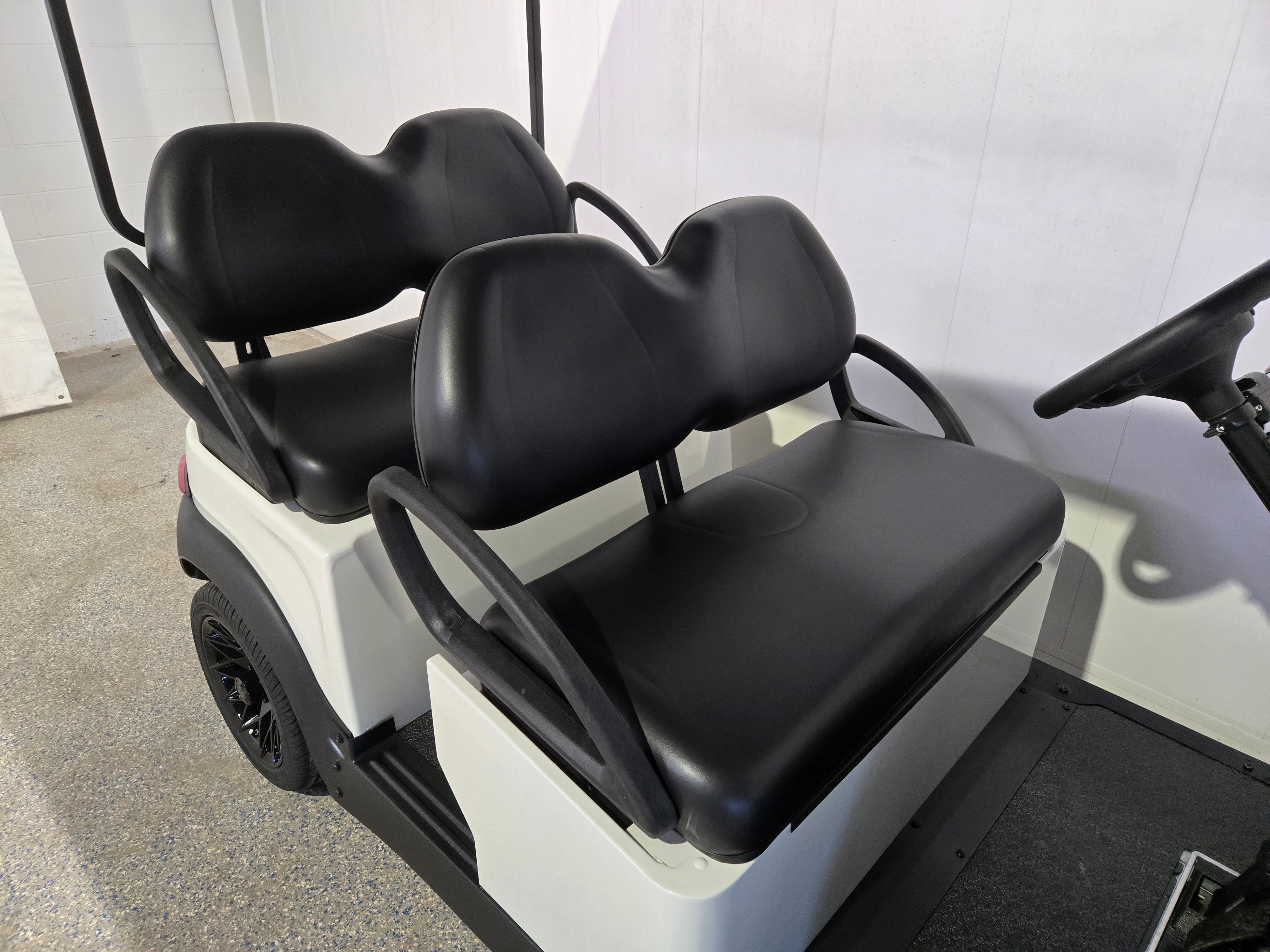 Certified Pre-Owned - 2026 Club Car Tempo 4 Forward Li-Ion