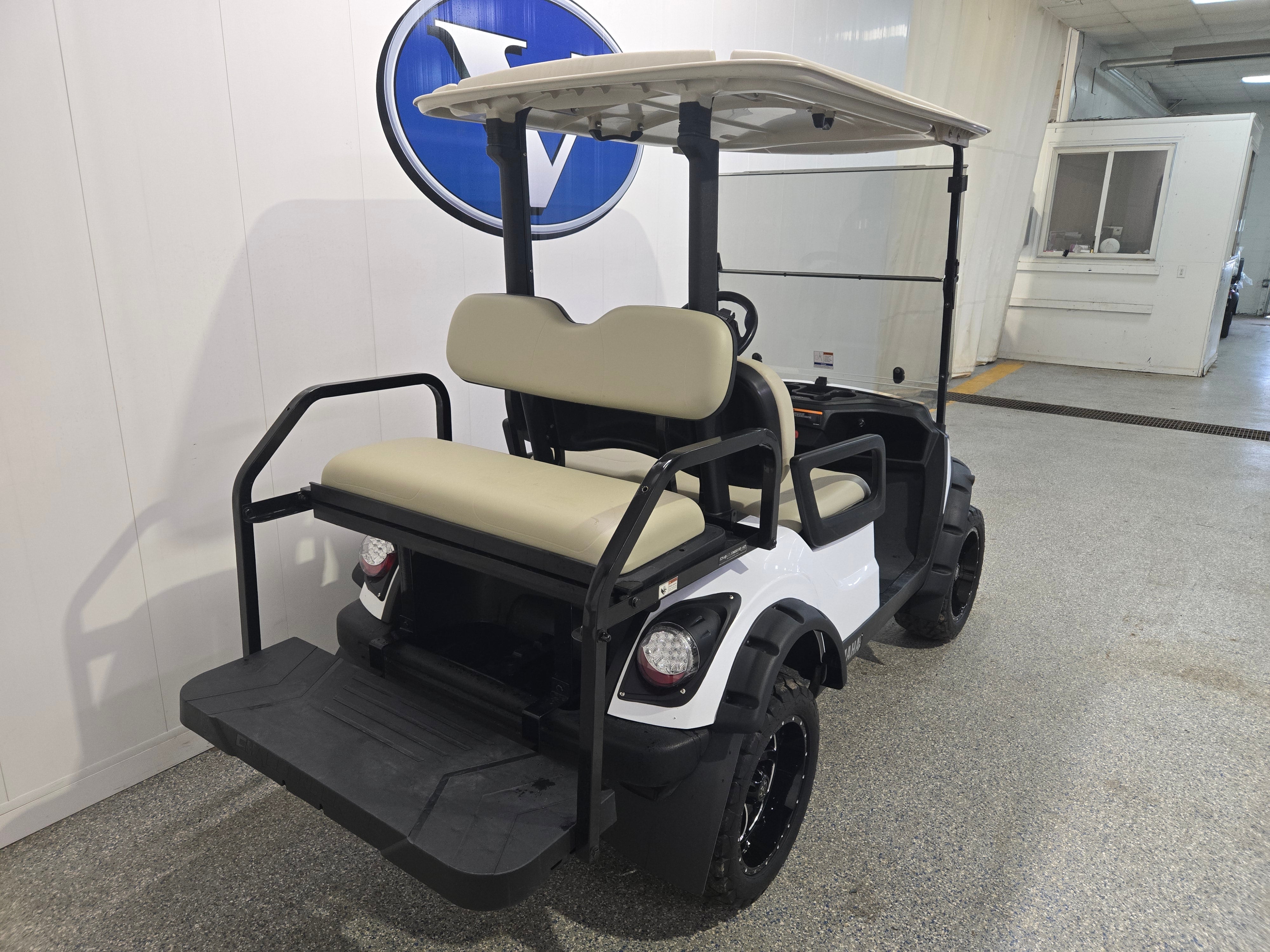 2019 Yamaha Drive2 EFI Gas 4 Passenger Lifted