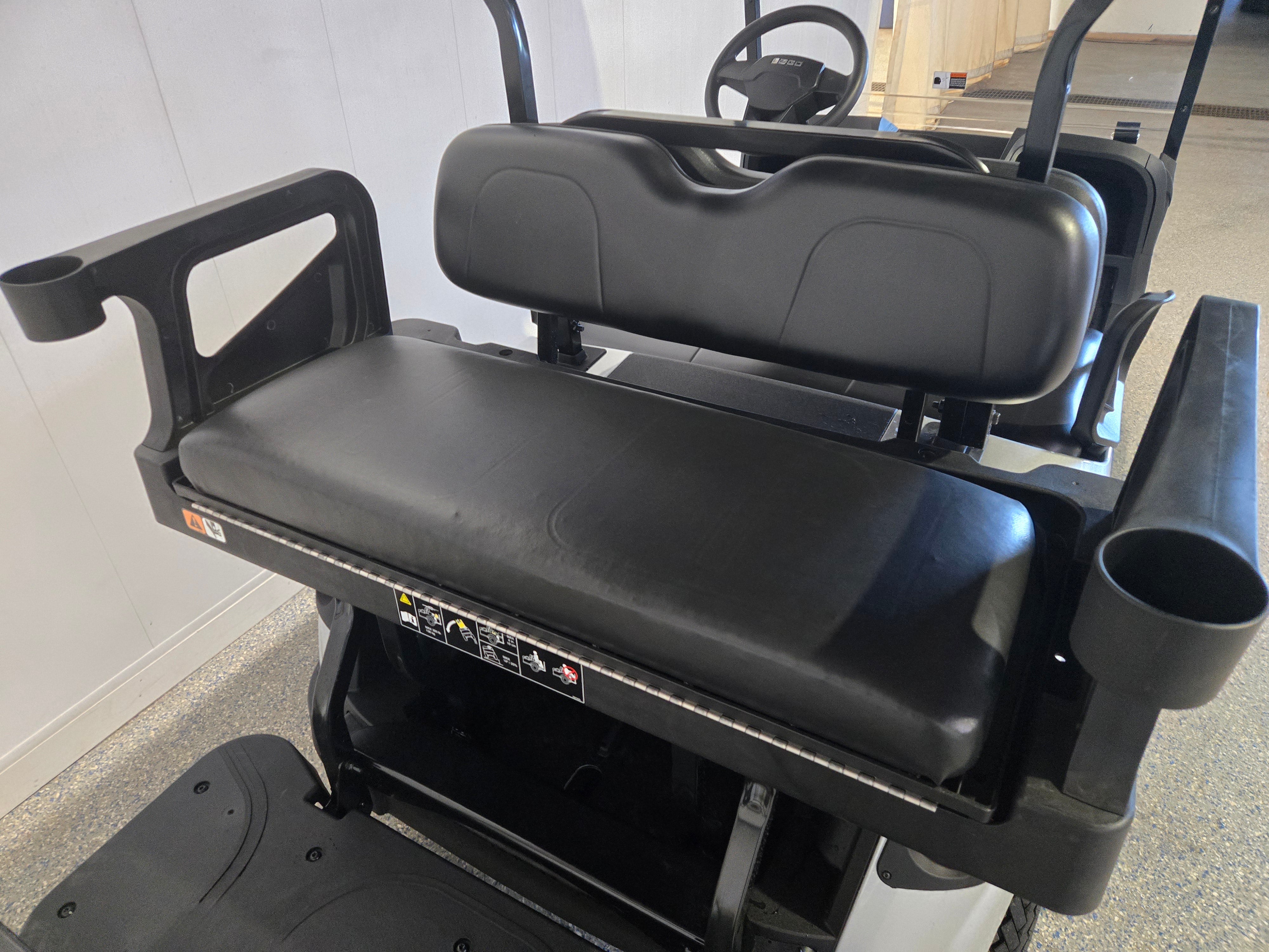2026 E-Z-GO RXV 4 Valor S+ EX1 Sport