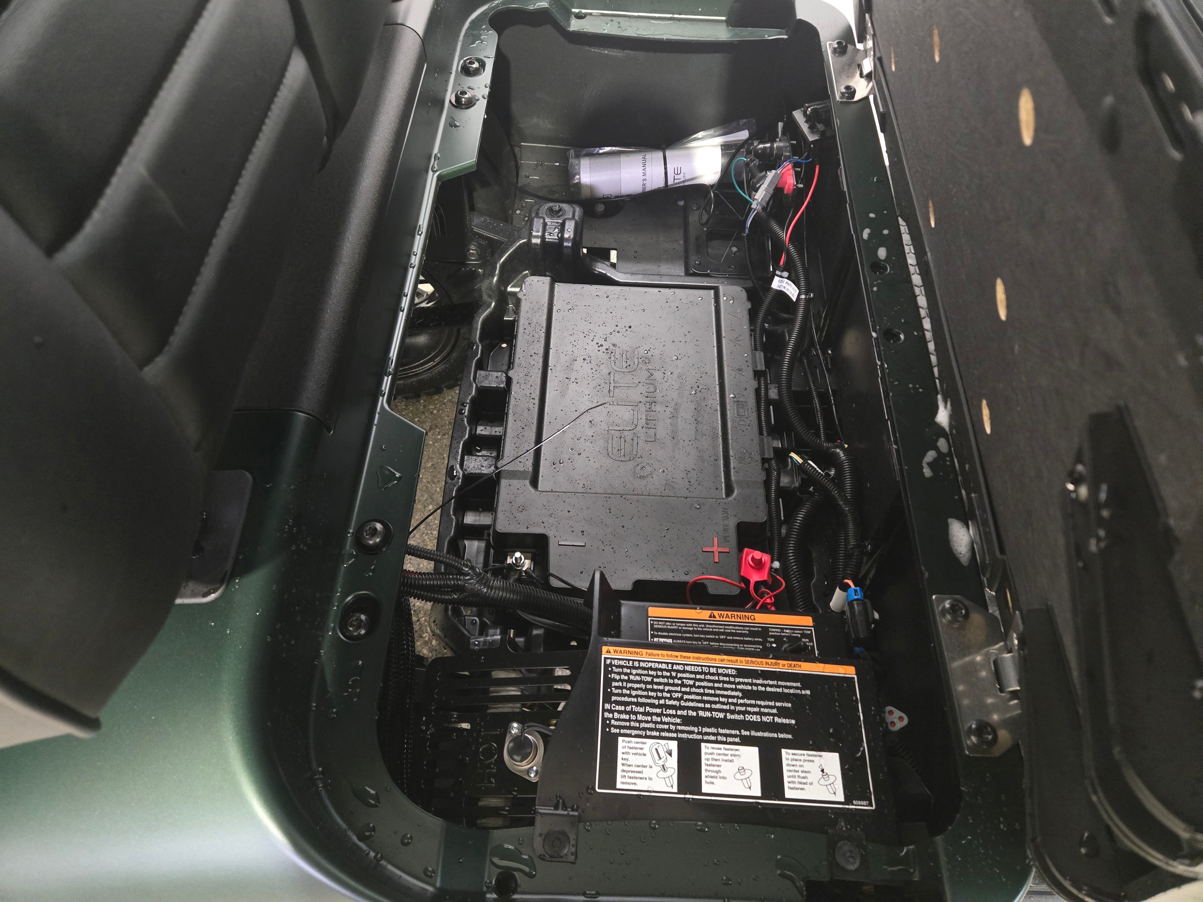 2026 E-Z-GO RXV 4 Summit XT ELiTE