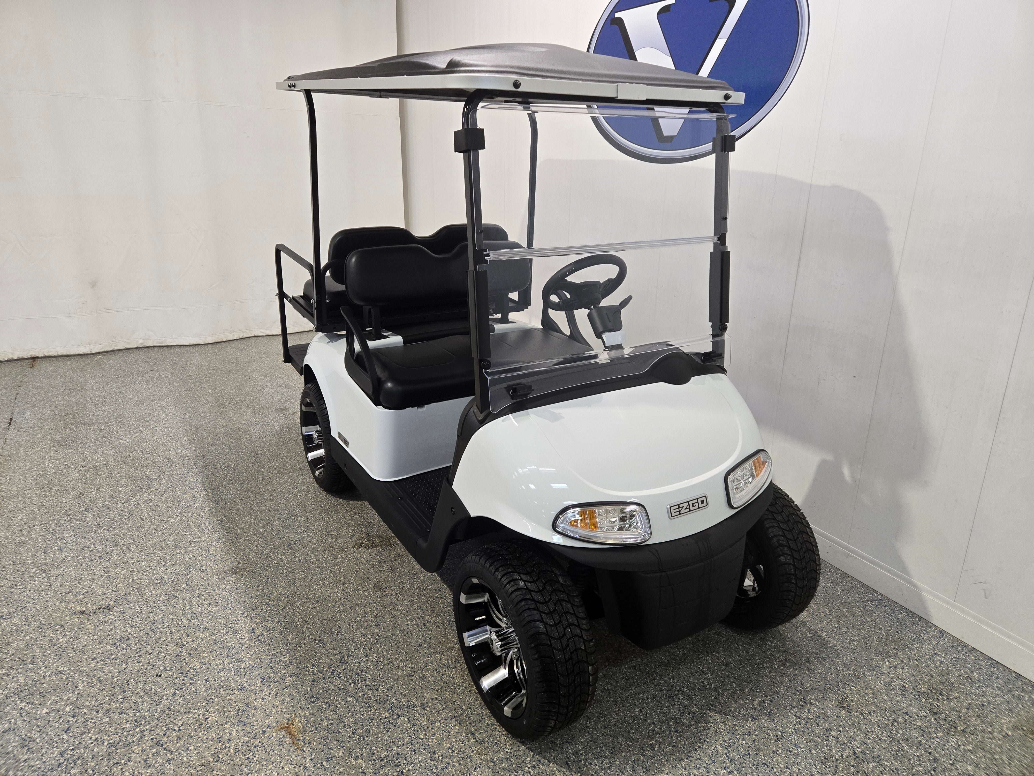 Certified Pre-Owned - 2020 E-Z-GO RXV 4 Passenger ELiTE