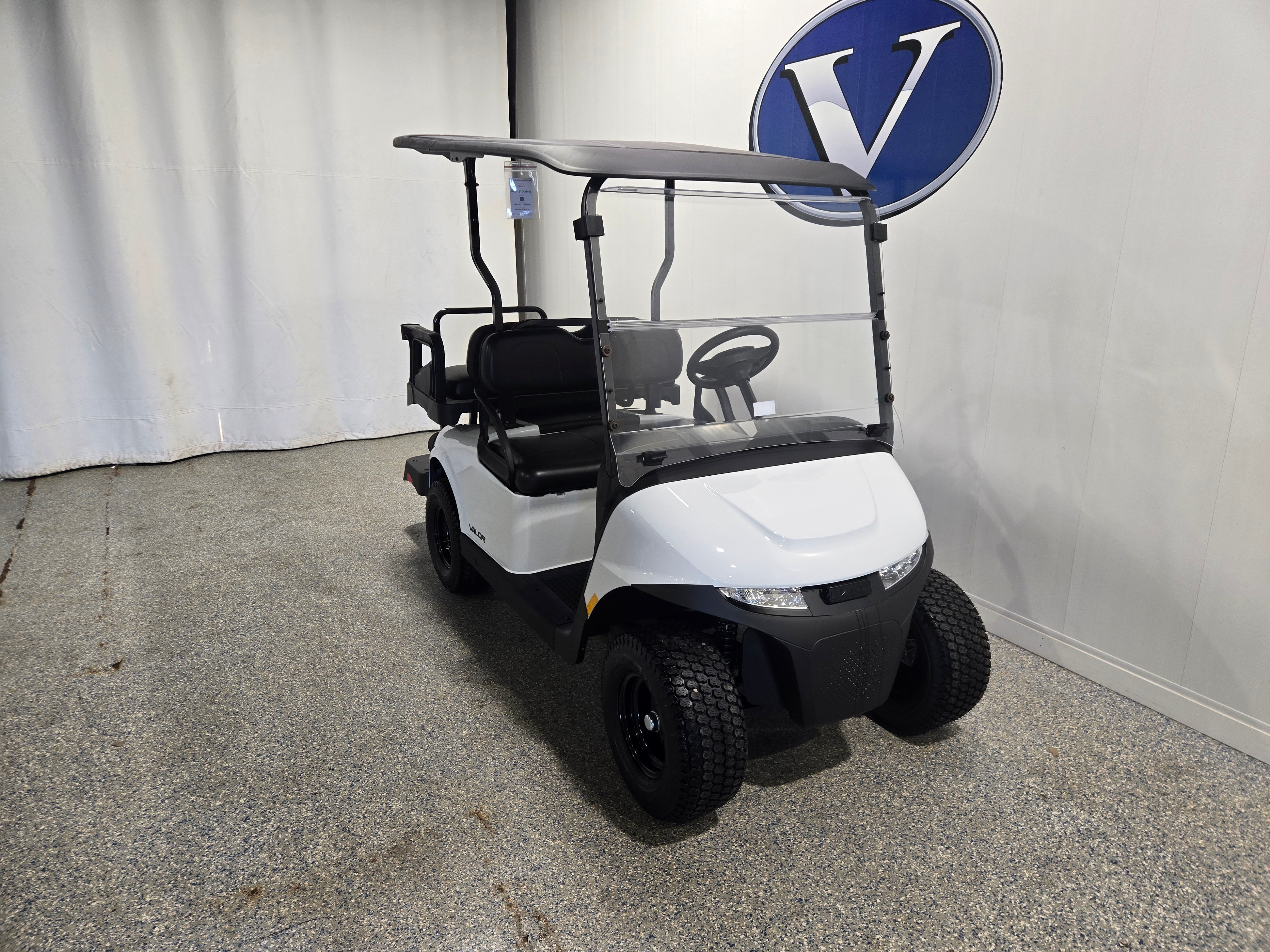 2027 E-Z-GO RXV 4 Valor S EFI Gas