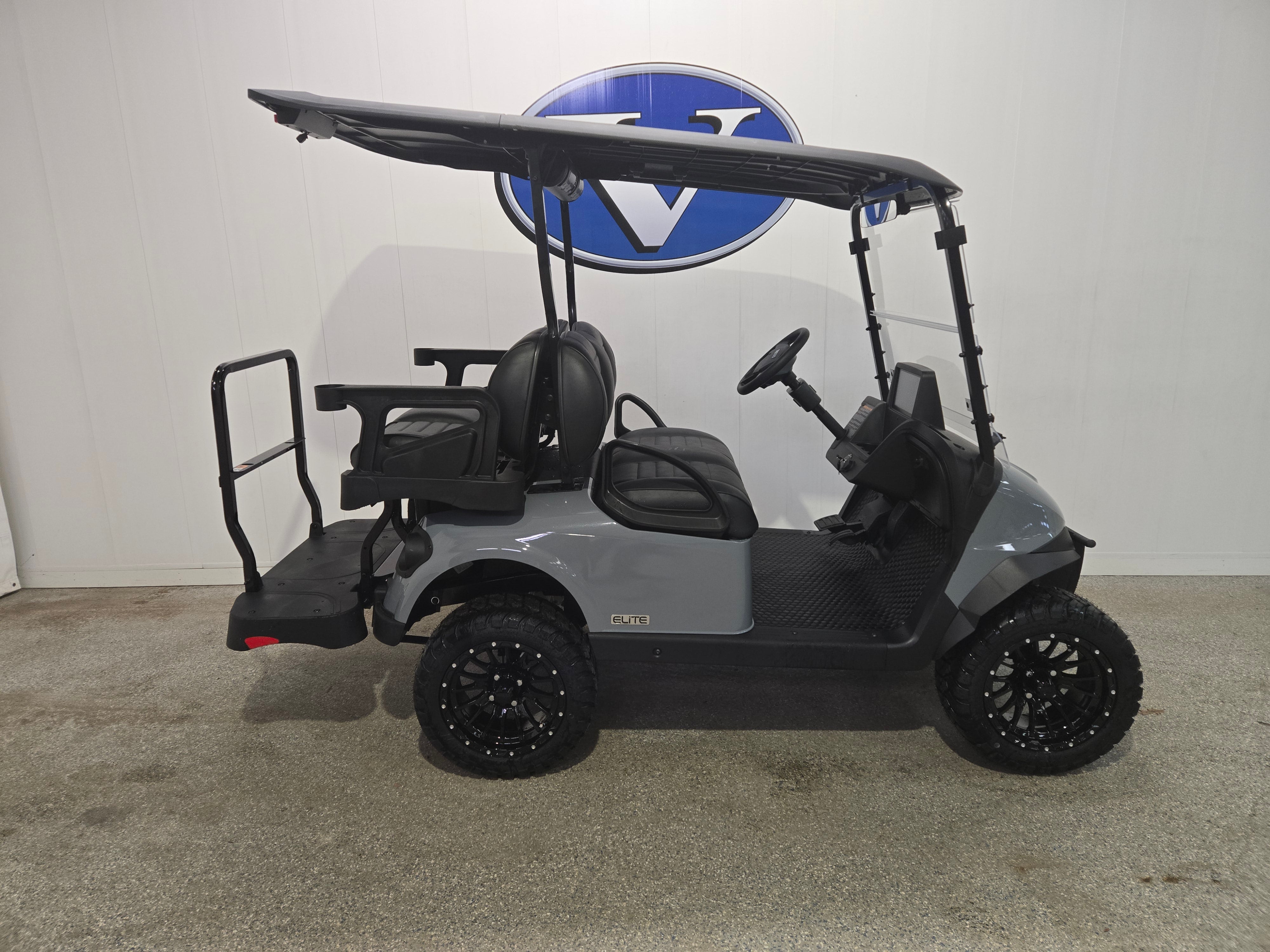 2026 E-Z-GO RXV 4 Summit XT ELiTE