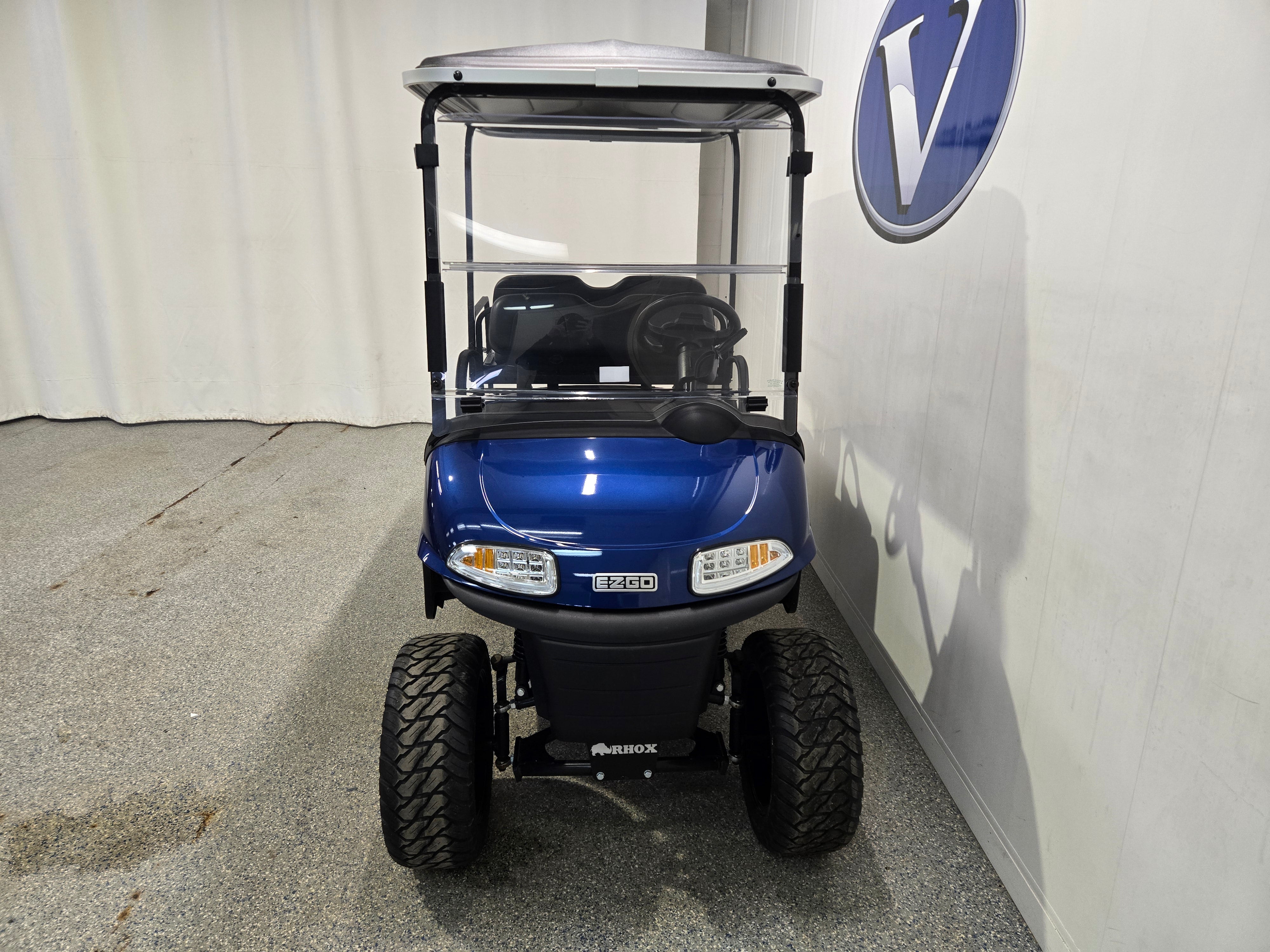 2021 E-Z-GO RXV 4 Passenger Lifted ELiTE