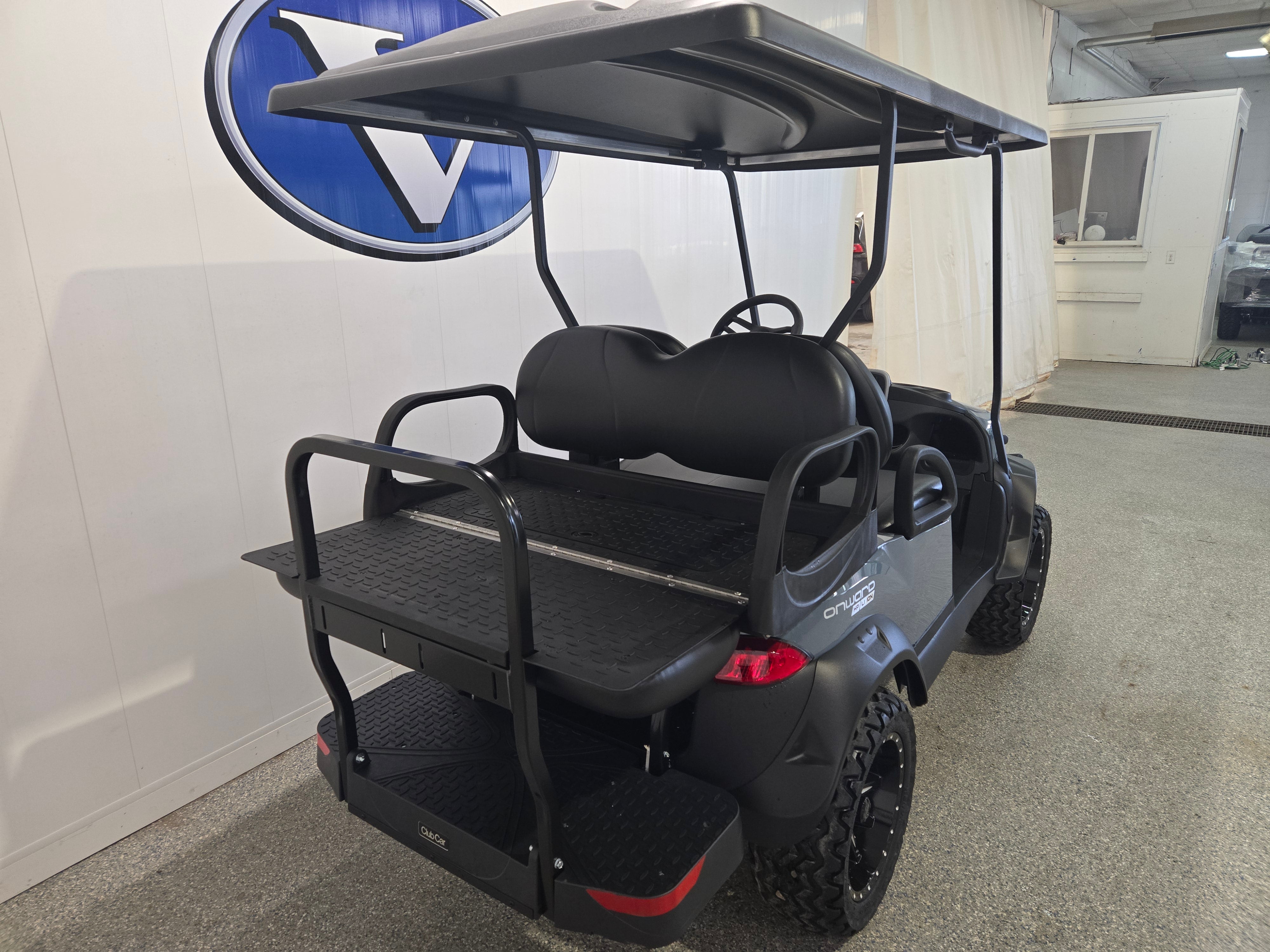 2026 Club Car Onward 4 Passenger Lifted Li-Ion