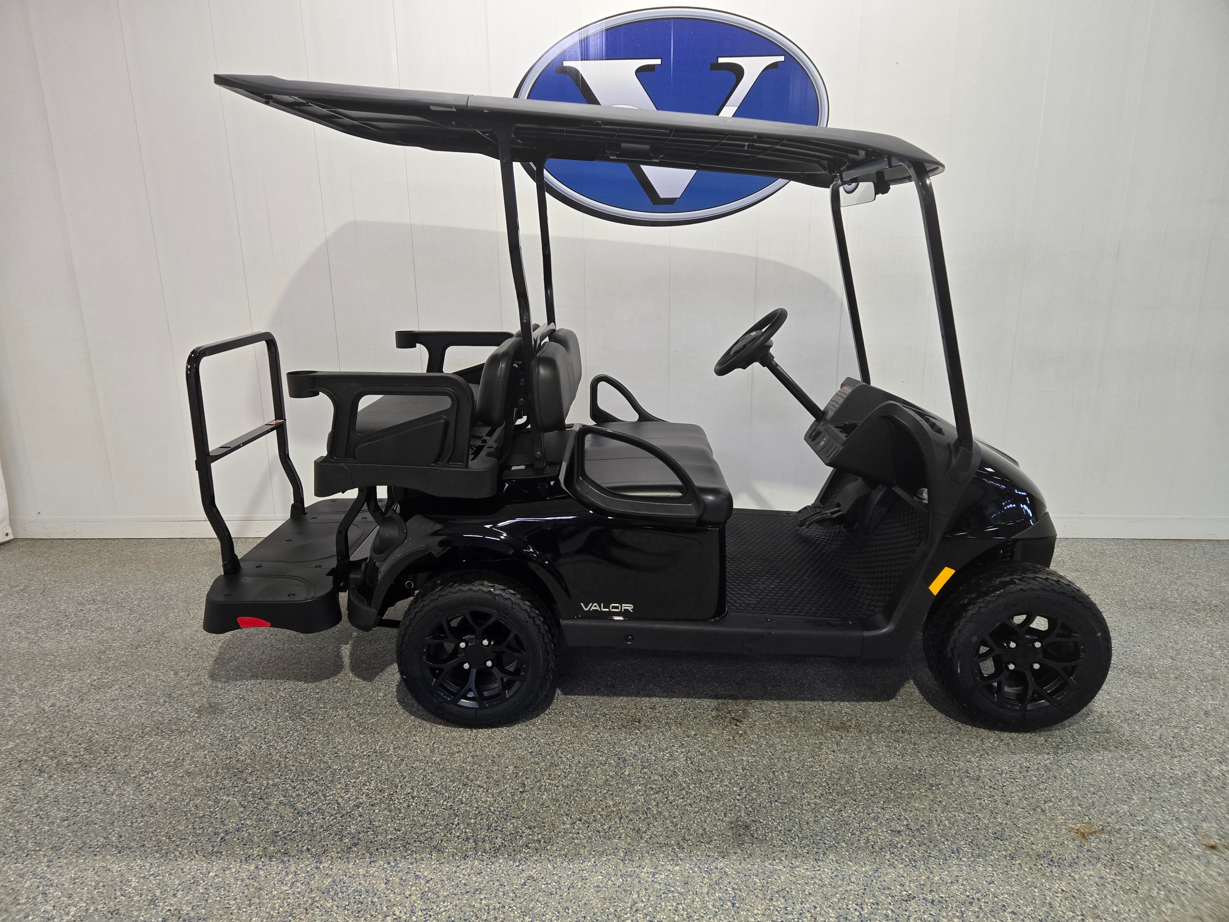 2026 E-Z-GO RXV 4 Valor S+ EX1 Sport